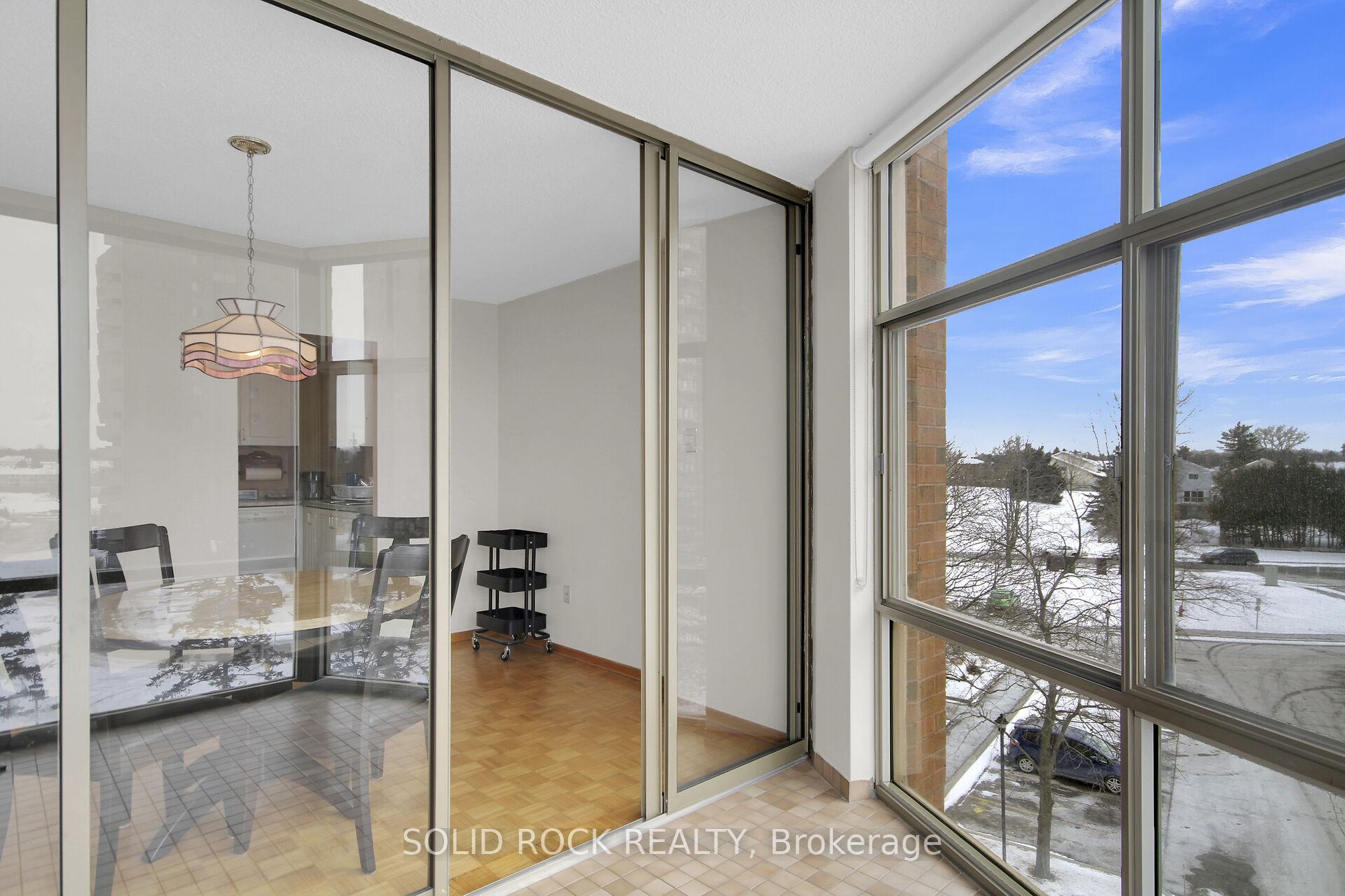 Photo 9 of Unit 404, 2759 Carousel Crescent, Ottawa, Emerald Woods/Sawmill Creek — HOMEH