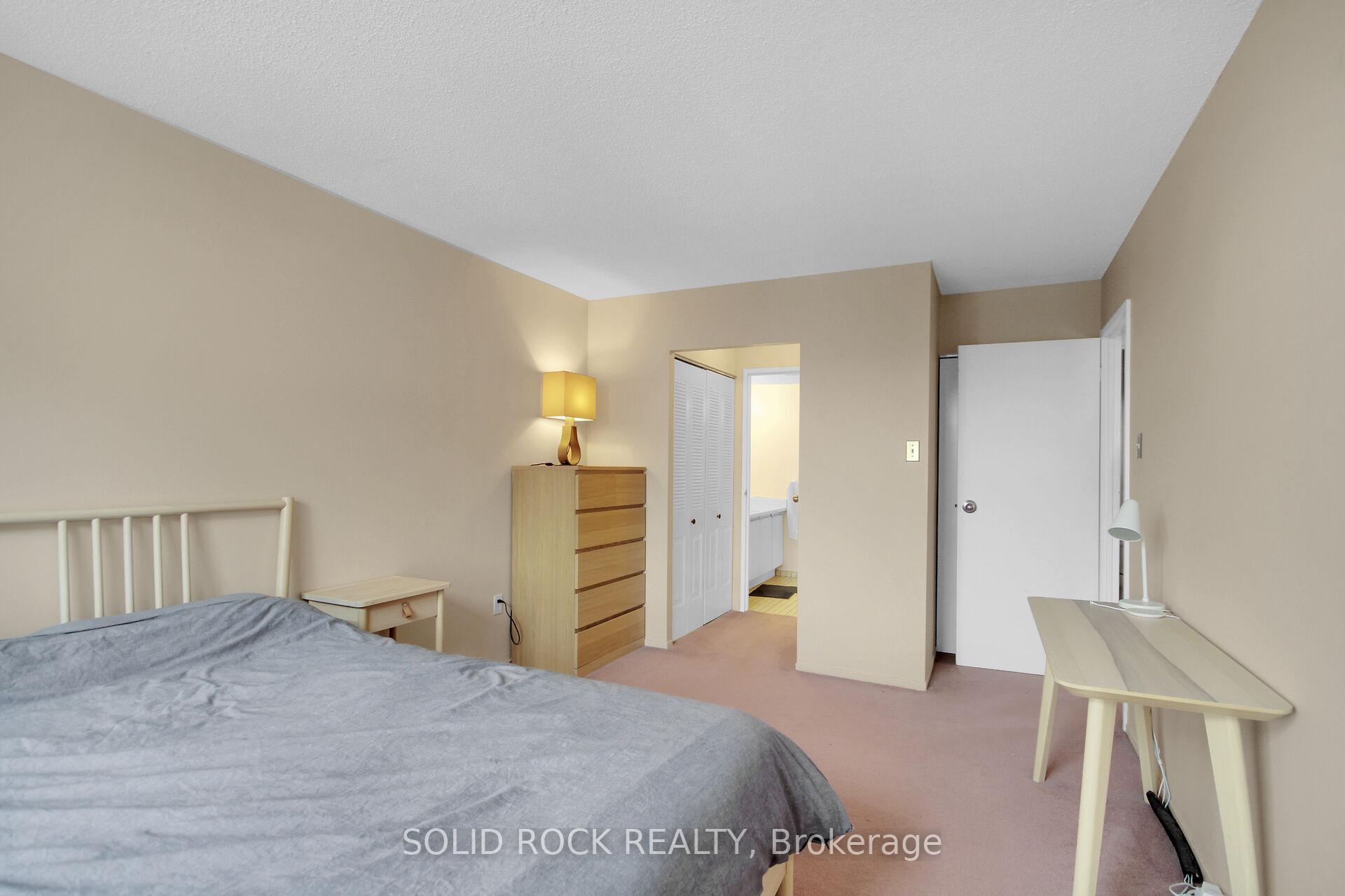 Photo 19 of Unit 404, 2759 Carousel Crescent, Ottawa, Emerald Woods/Sawmill Creek — HOMEH