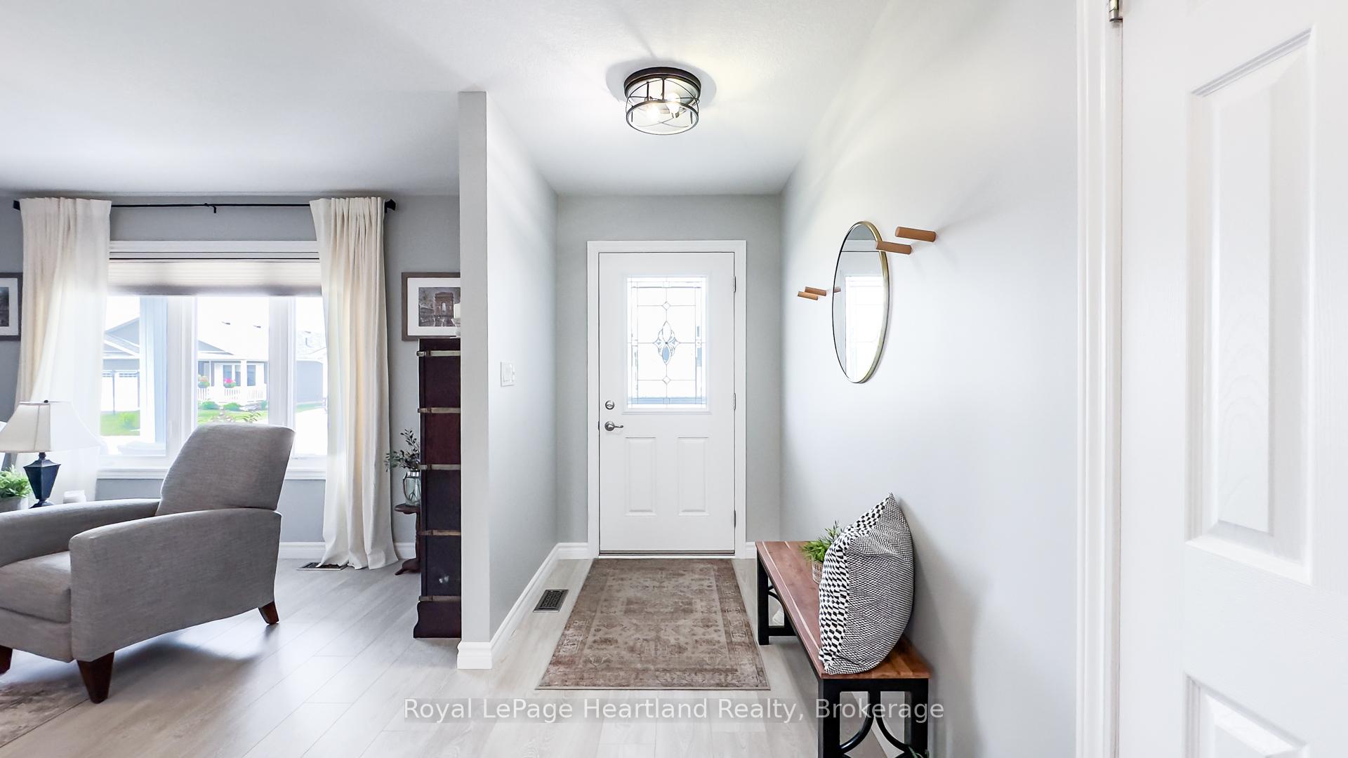 Photo 4 of 103 Huron Heights Drive, Ashfield-Colborne-Wawanosh, Colborne — HOMEH