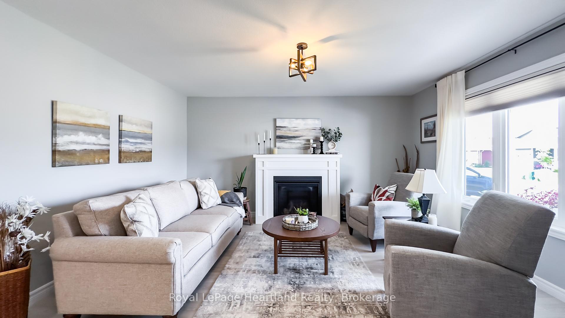Photo 6 of 103 Huron Heights Drive, Ashfield-Colborne-Wawanosh, Colborne — HOMEH