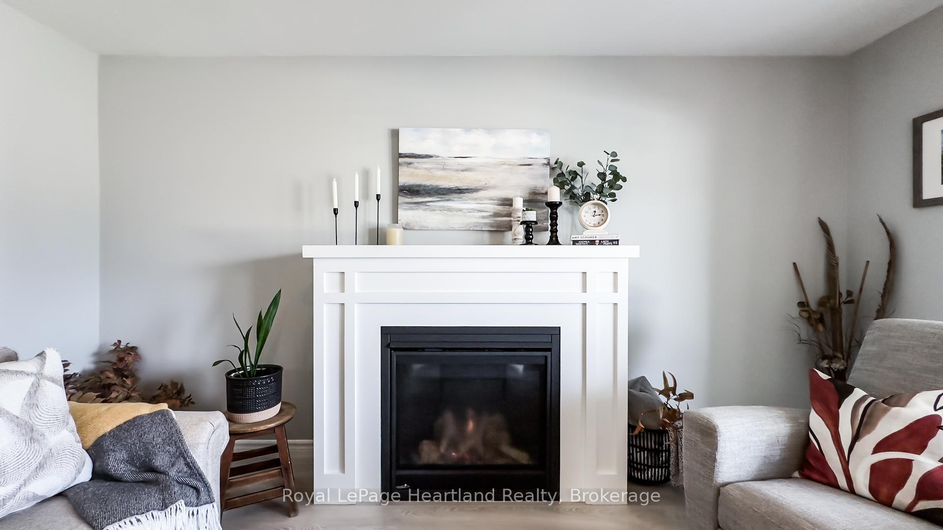 Photo 7 of 103 Huron Heights Drive, Ashfield-Colborne-Wawanosh, Colborne — HOMEH