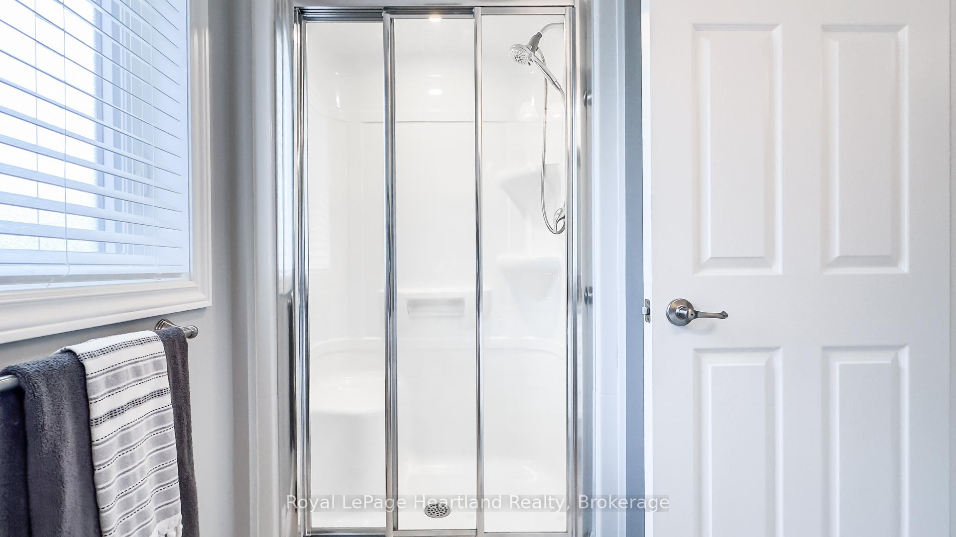 Photo 27 of 103 Huron Heights Drive, Ashfield-Colborne-Wawanosh, Colborne — HOMEH