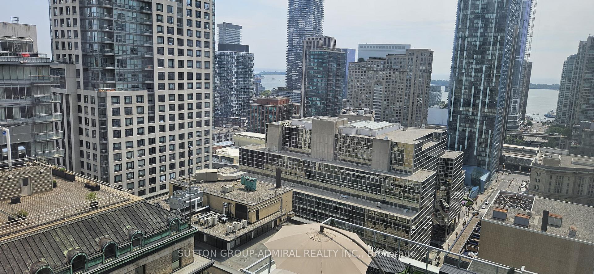 Photo 14 of Unit 2007, 1 King Street W, Toronto, Bay Street Corridor — HOMEH