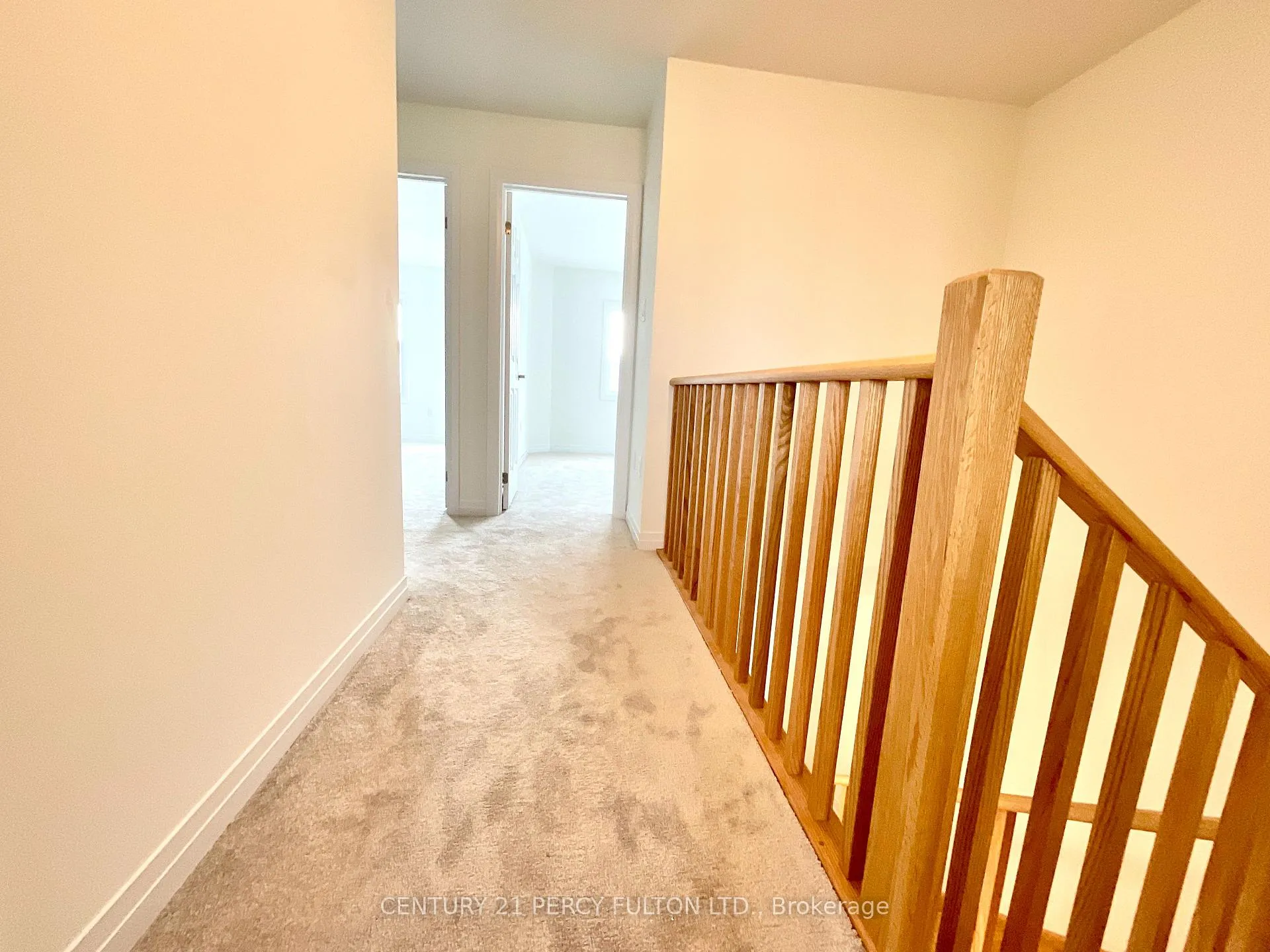 Photo 20 of 242 Port Crescent, Welland, Dain City — HOMEH