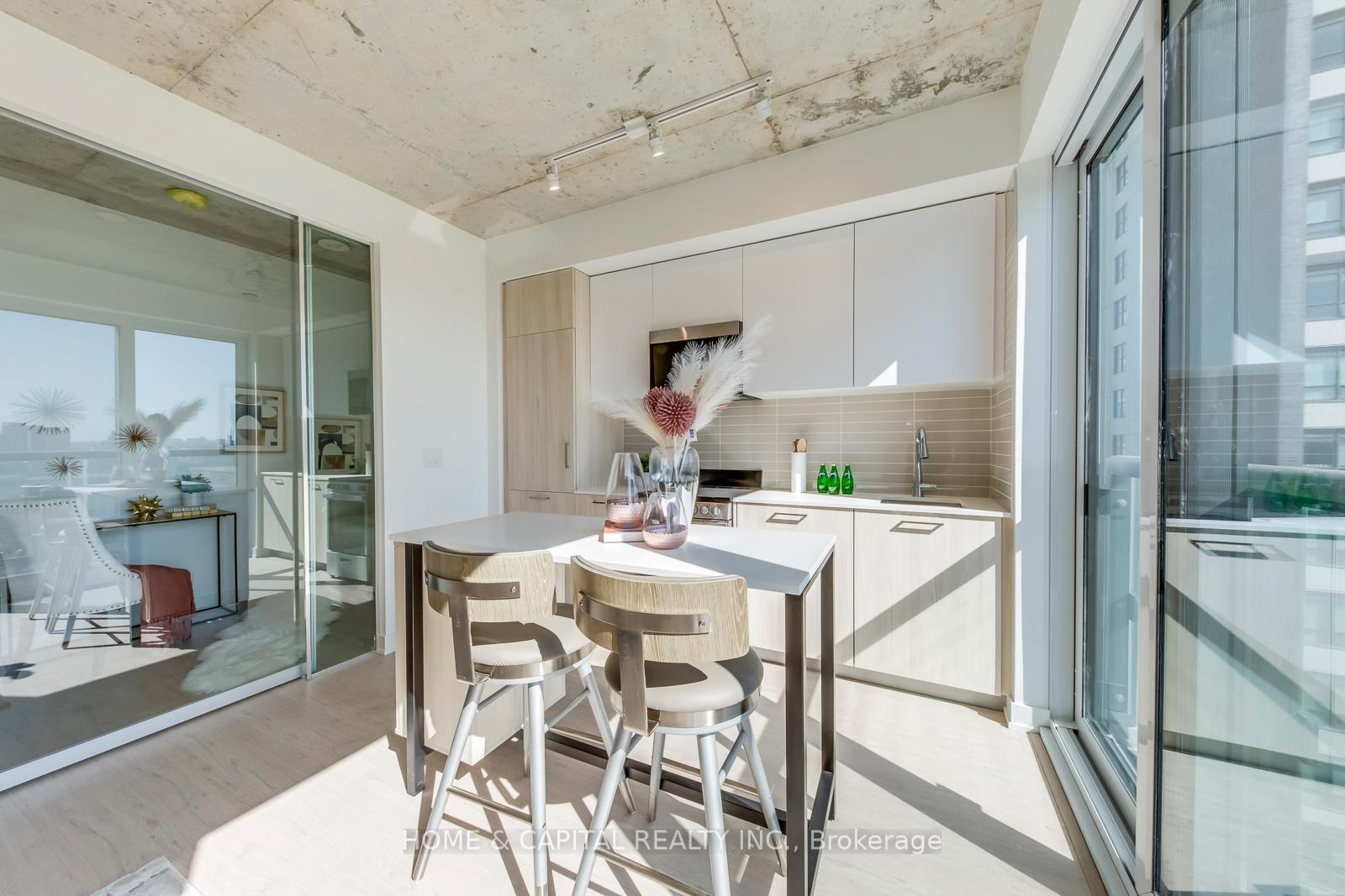 Photo 7 of Unit 2401, 65 Mutual Street, Toronto, Church-Yonge Corridor — HOMEH