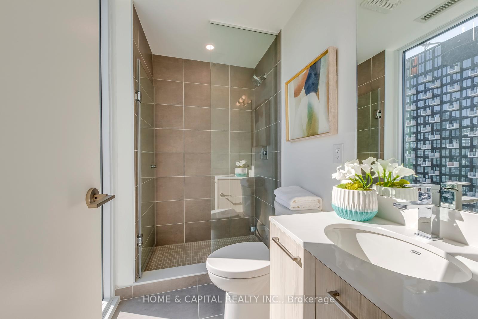 Photo 15 of Unit 2401, 65 Mutual Street, Toronto, Church-Yonge Corridor — HOMEH