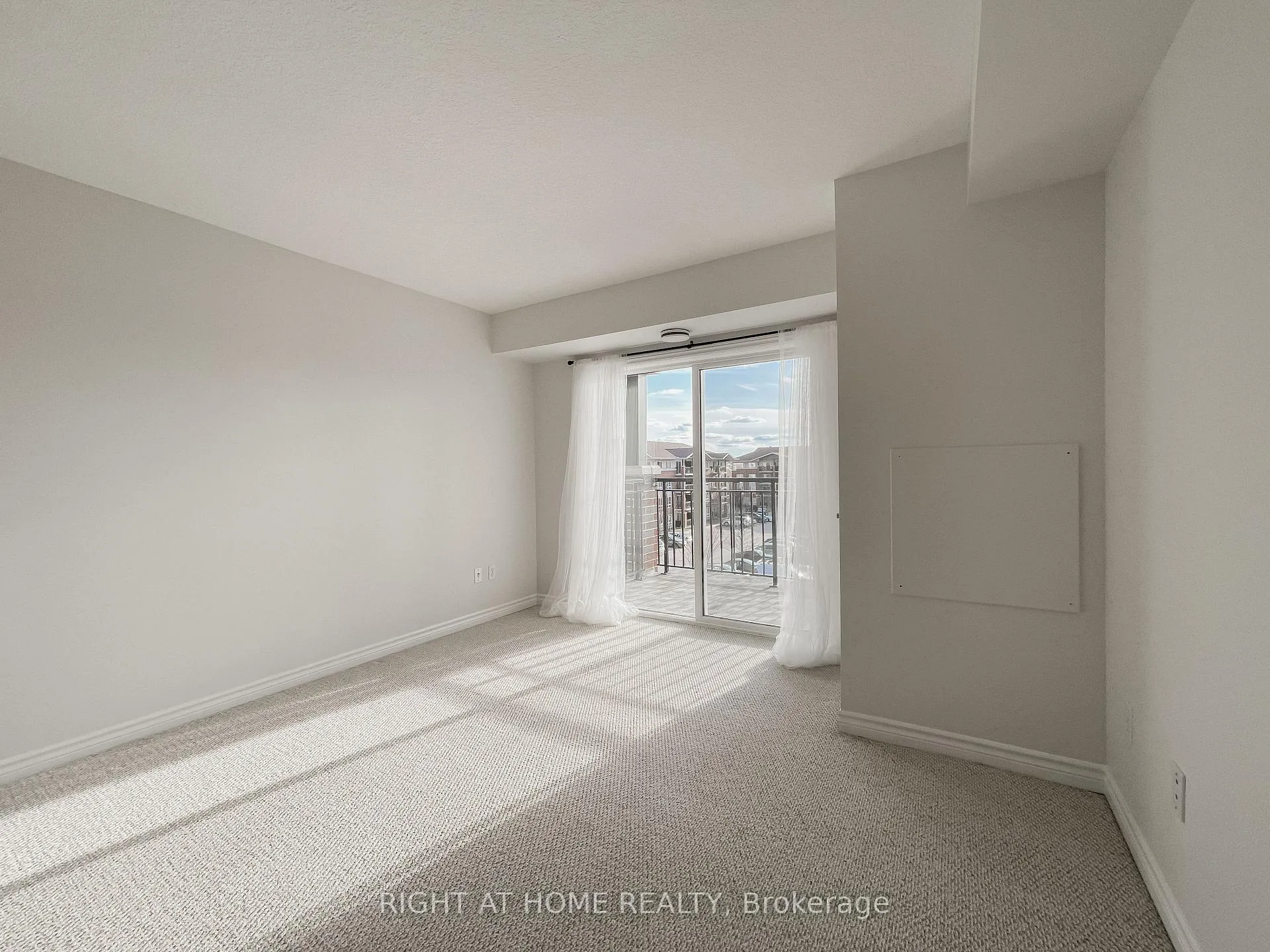 Photo 8 of Unit 409, 41 Goodwin Drive, Guelph, Pineridge/Westminster Woods — HOMEH