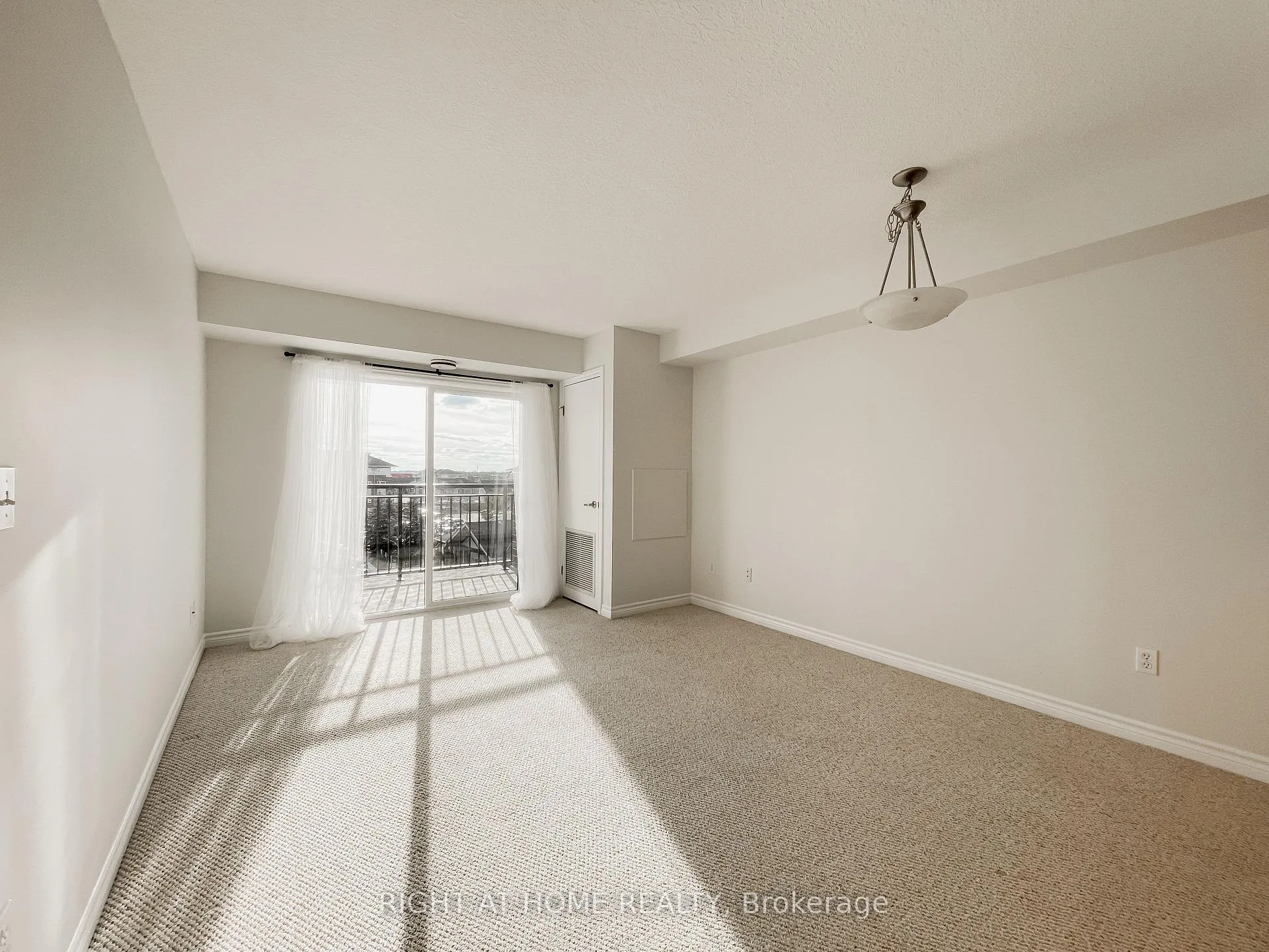 Photo 10 of Unit 409, 41 Goodwin Drive, Guelph, Pineridge/Westminster Woods — HOMEH