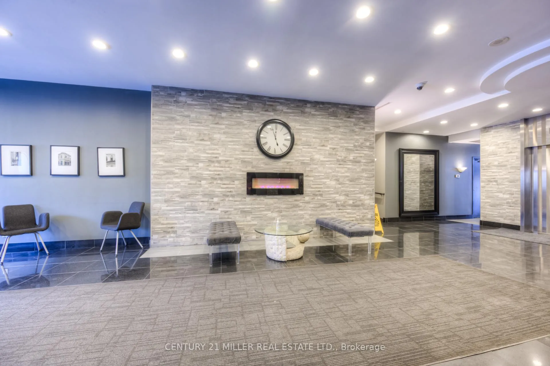 Photo 3 of Unit 315, 135 James Street S, Hamilton, Corktown — HOMEH