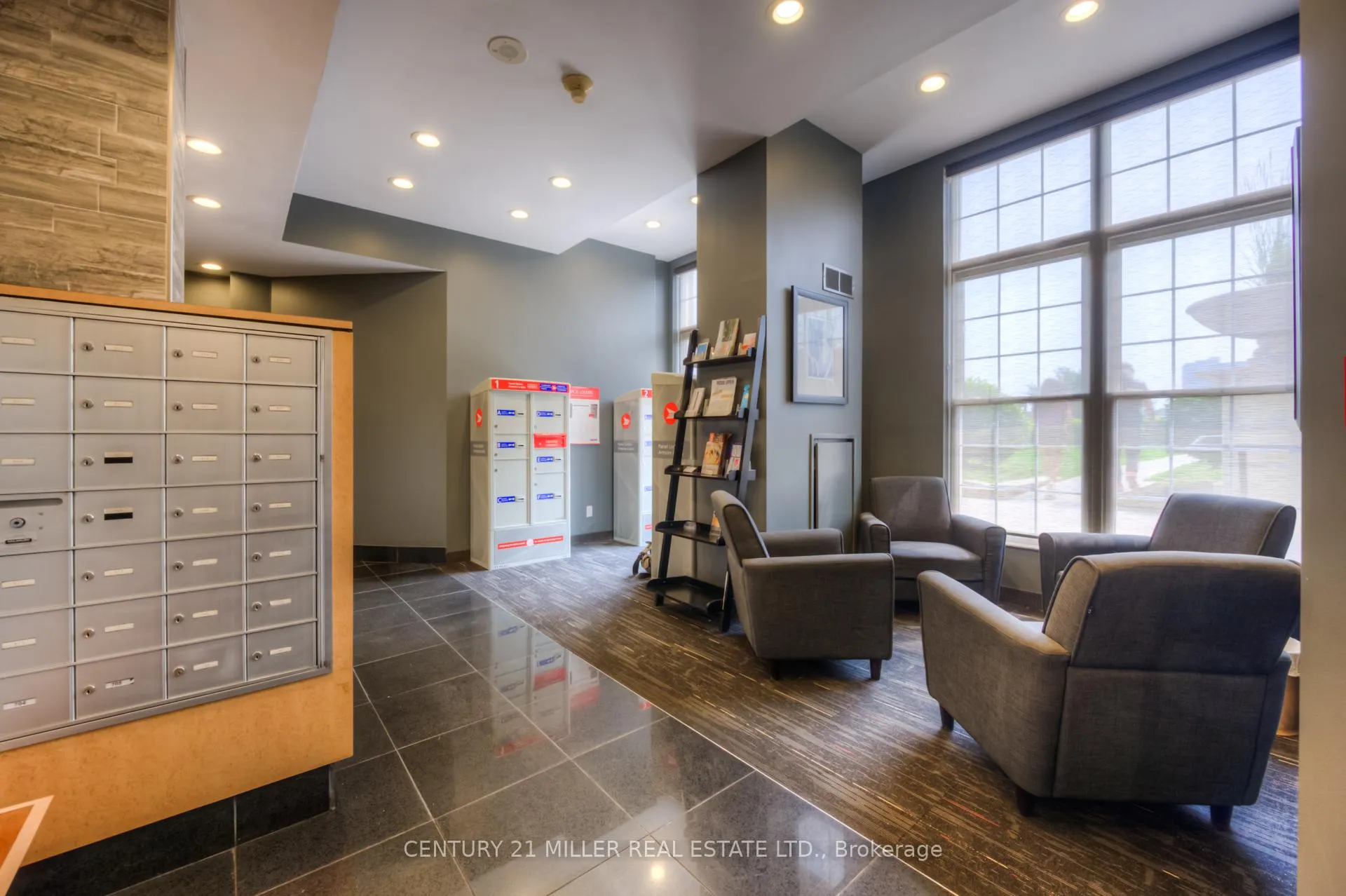 Photo 5 of Unit 315, 135 James Street S, Hamilton, Corktown — HOMEH