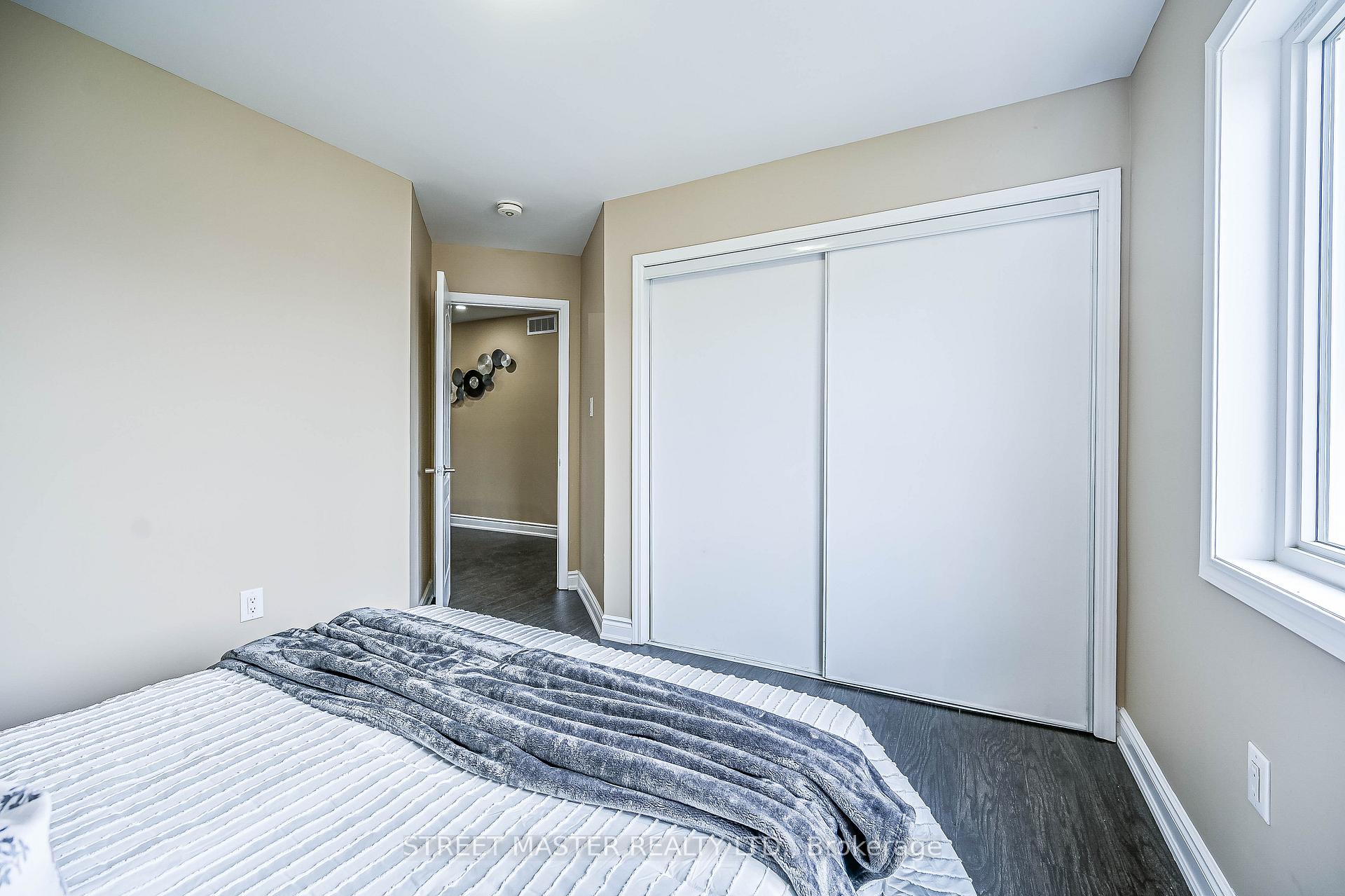 Photo 22 of 32 Sinden Road, Brantford — HOMEH