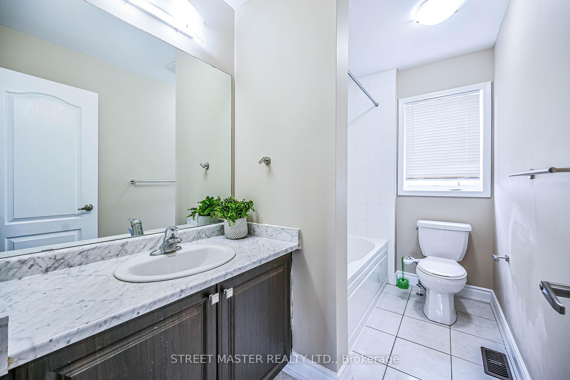 Photo 29 of 32 Sinden Road, Brantford — HOMEH
