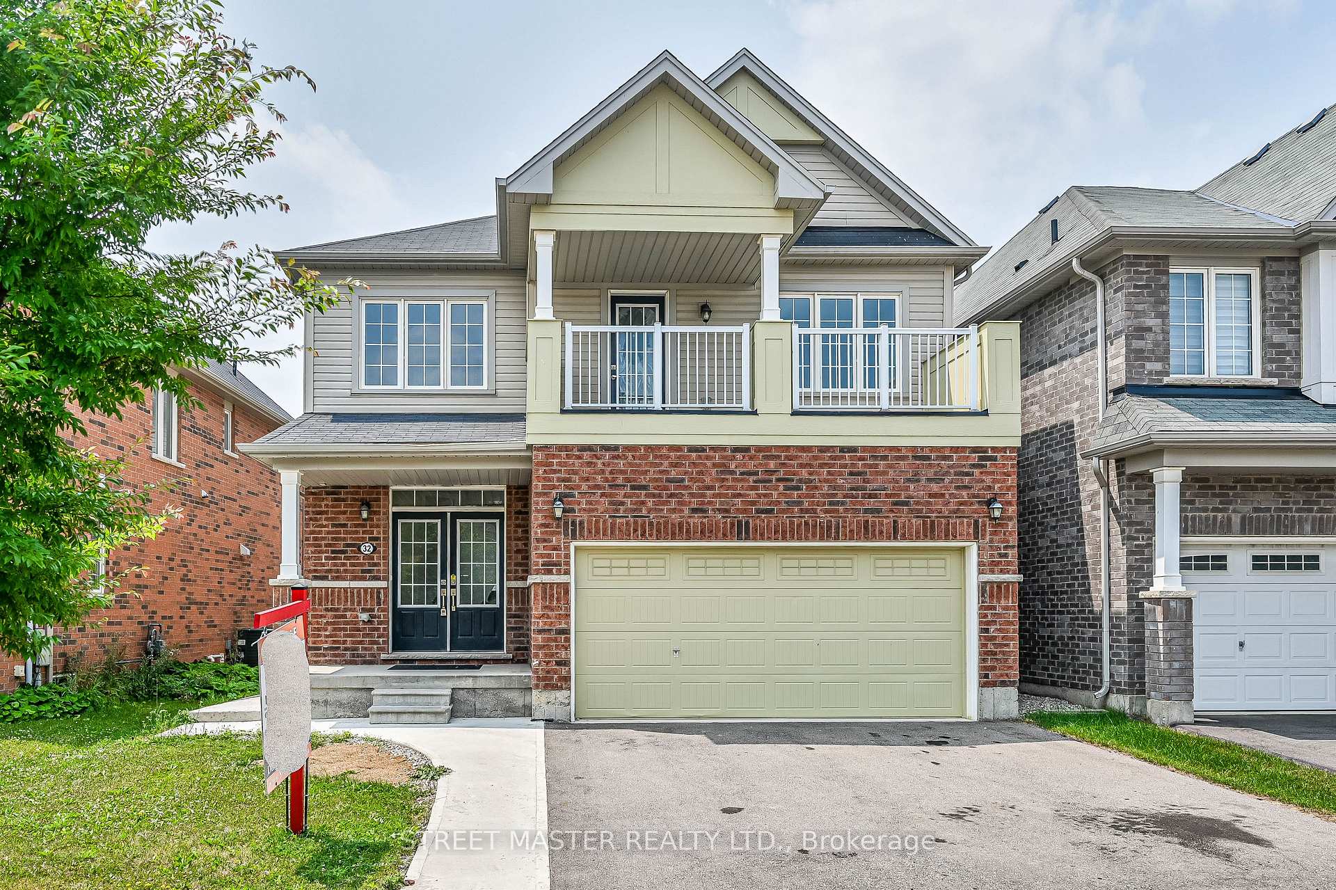 Photo 25 of 32 Sinden Road, Brantford — HOMEH