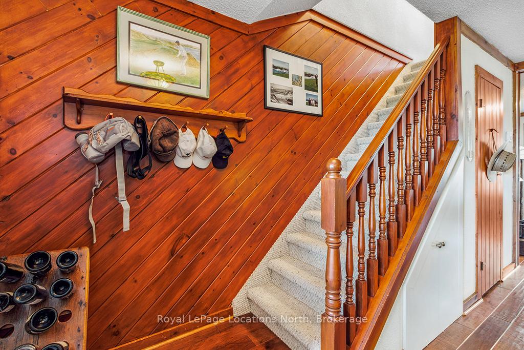 Photo 17 of Unit 7, 139 Lakeshore Road E, Blue Mountains — HOMEH