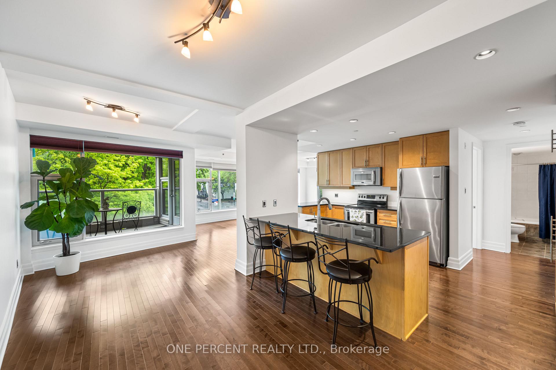 Photo 8 of Unit 203, 235 Patterson Avenue, Ottawa, Glebe — HOMEH