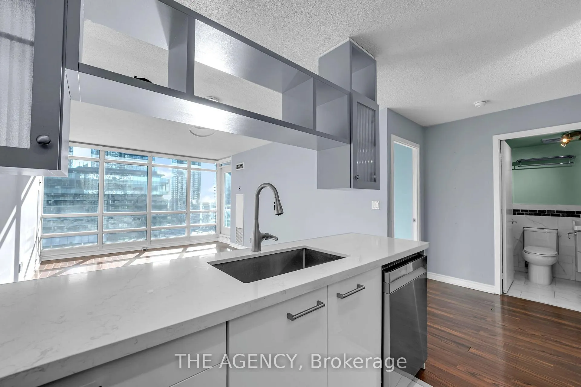 Photo 8 of Unit 1211, 397 Front Street W, Toronto, Waterfront Communities — HOMEH
