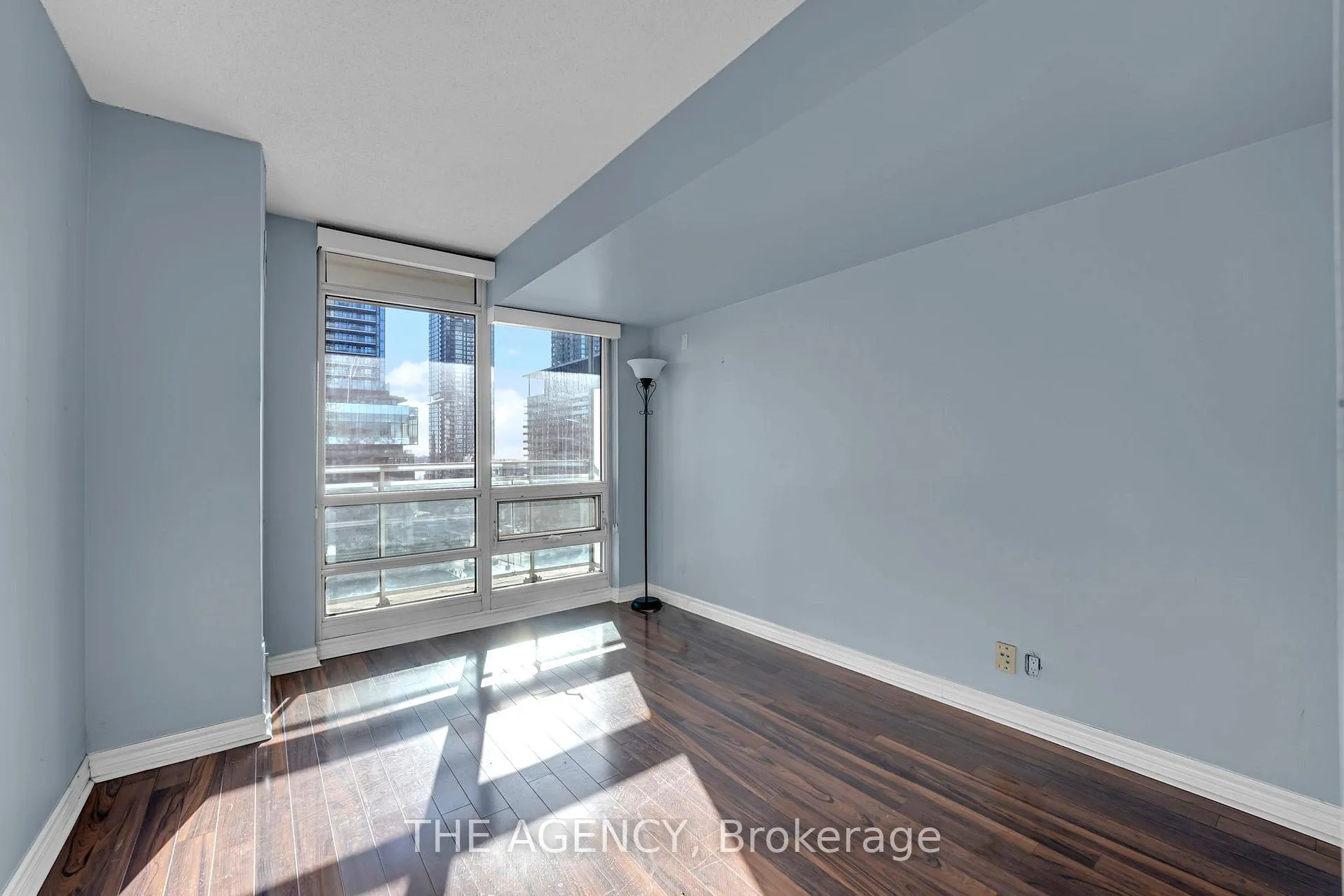 Photo 19 of Unit 1211, 397 Front Street W, Toronto, Waterfront Communities — HOMEH