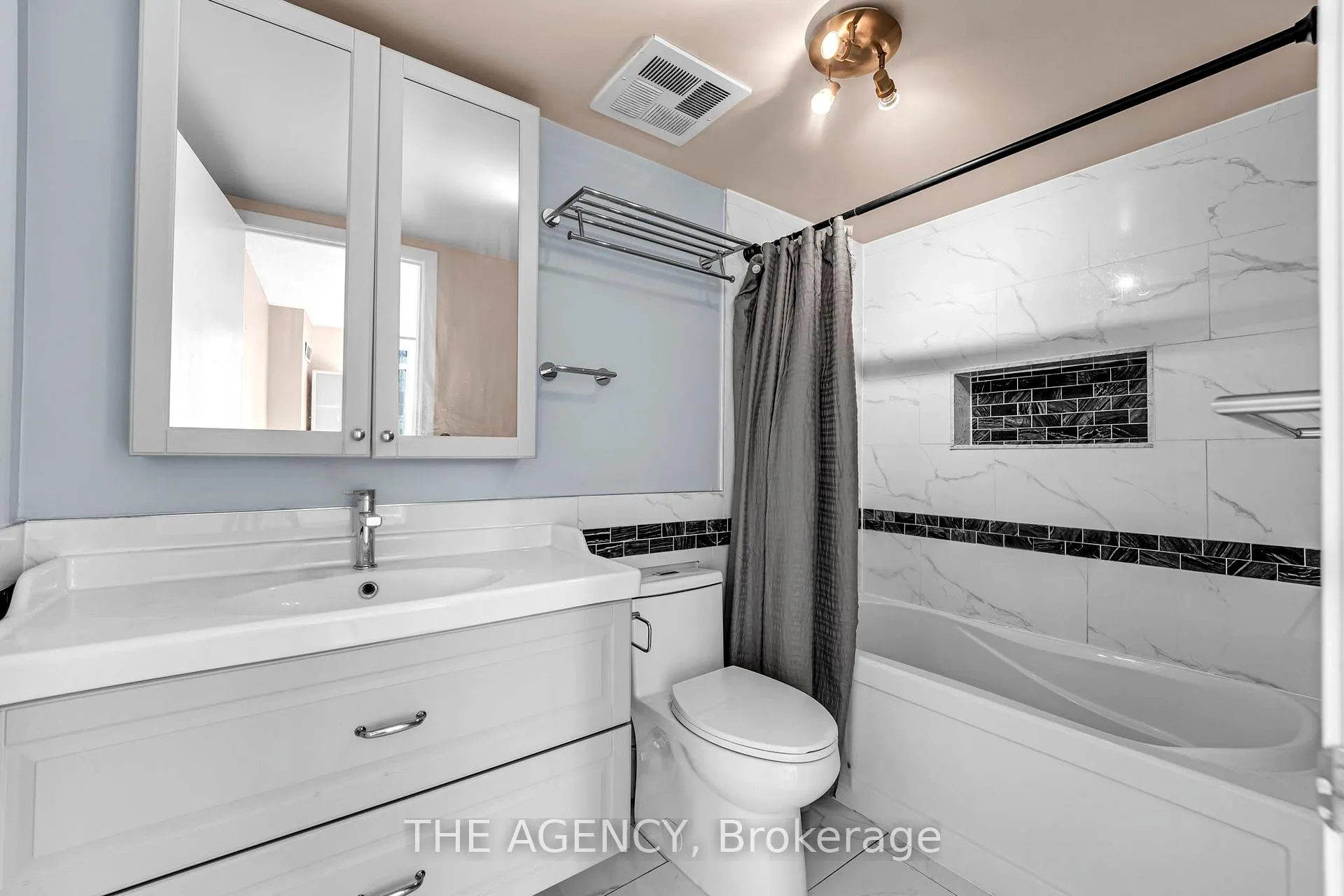 Photo 25 of Unit 1211, 397 Front Street W, Toronto, Waterfront Communities — HOMEH