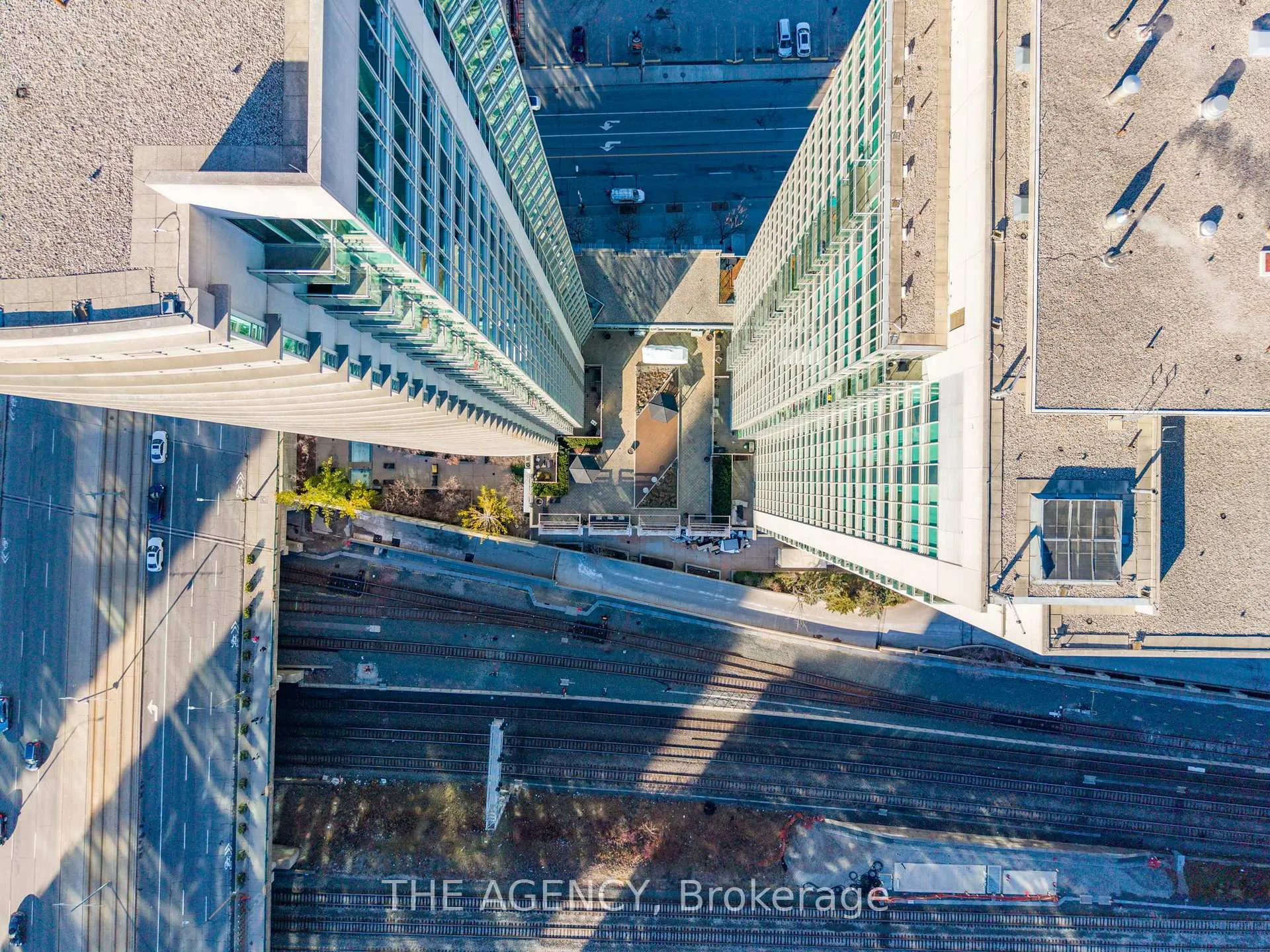 Photo 41 of Unit 1211, 397 Front Street W, Toronto, Waterfront Communities — HOMEH
