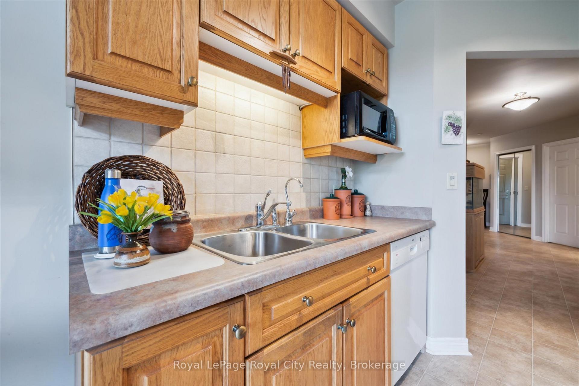 Photo 41 of Unit 112, 71 Bayberry Drive, Guelph, Village By The Arboretum — HOMEH