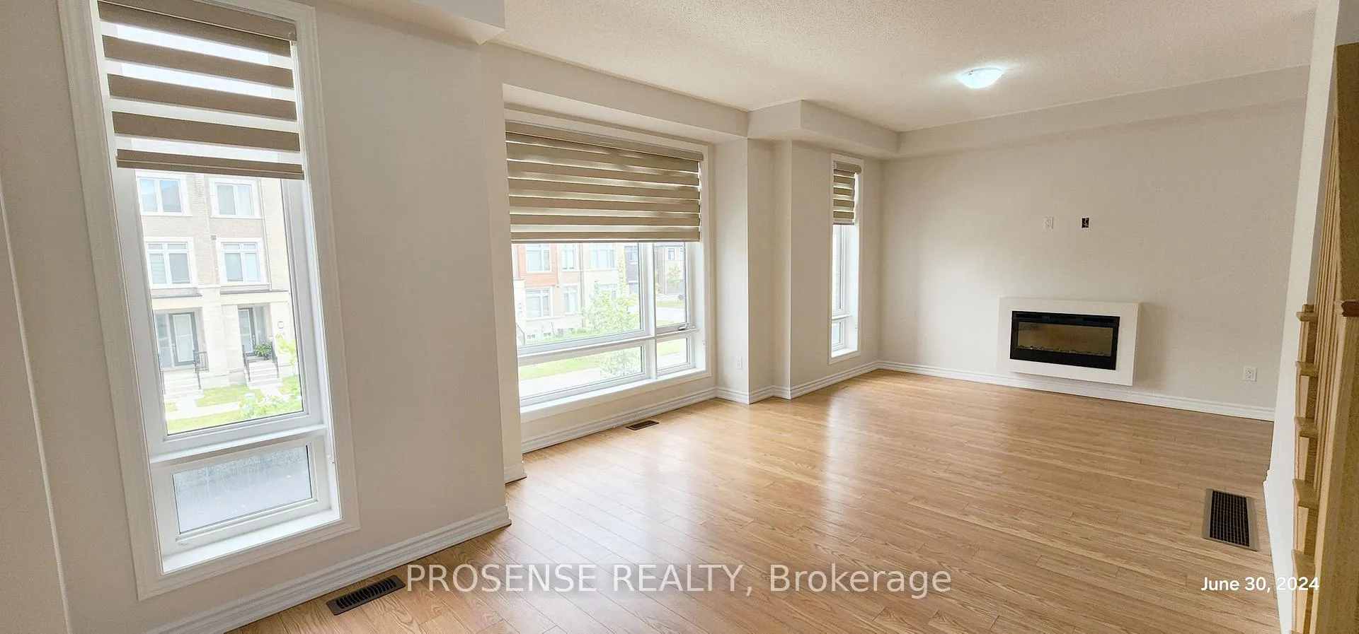 Photo 14 of 22 Ravenbury Street, Brampton, Bram East — HOMEH