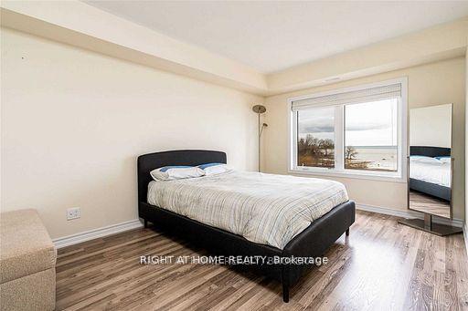 Photo 12 of Unit 308, 4 Cove Court, Collingwood — HOMEH