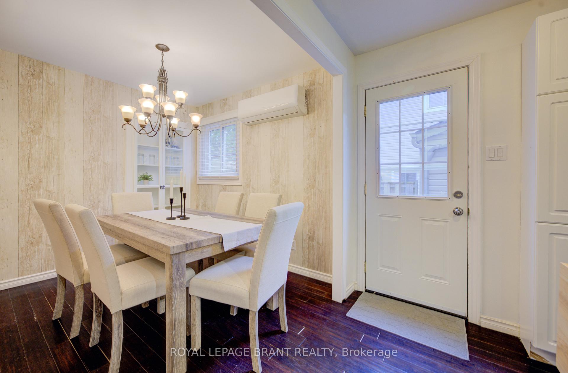Photo 8 of 192 Silver Aspen Crescent, Kitchener, Forest Heights — HOMEH