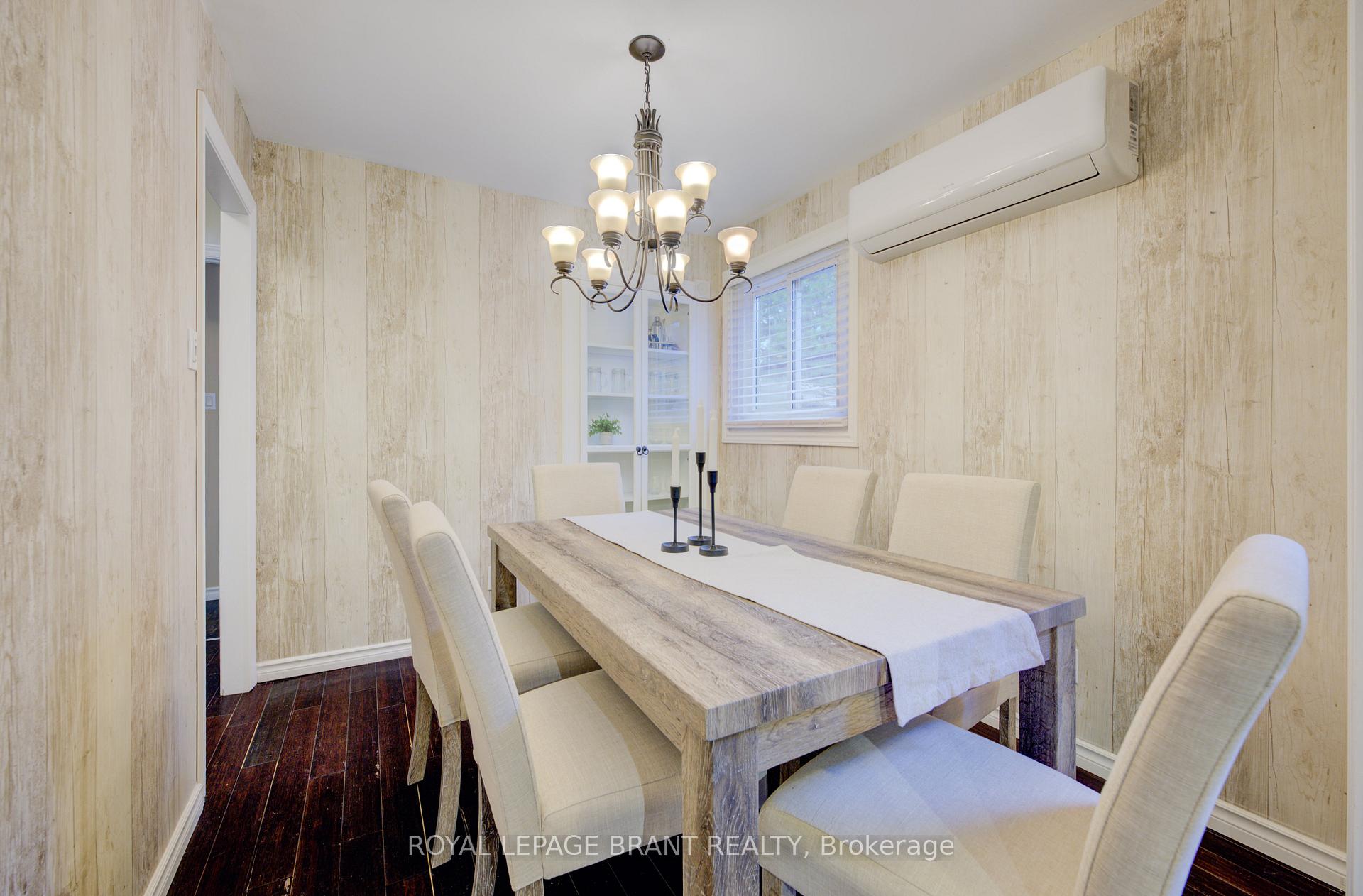 Photo 9 of 192 Silver Aspen Crescent, Kitchener, Forest Heights — HOMEH
