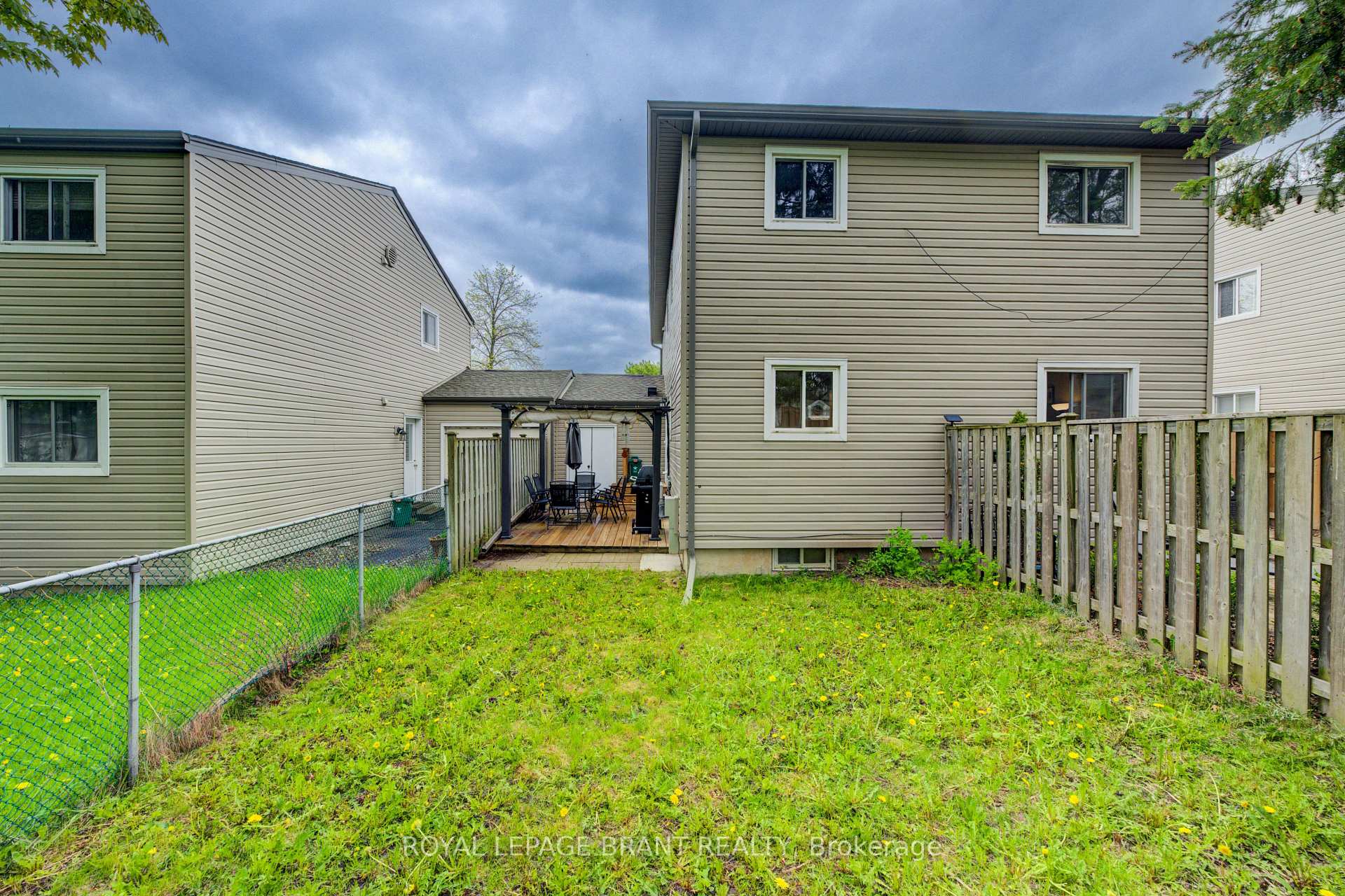 Photo 24 of 192 Silver Aspen Crescent, Kitchener, Forest Heights — HOMEH