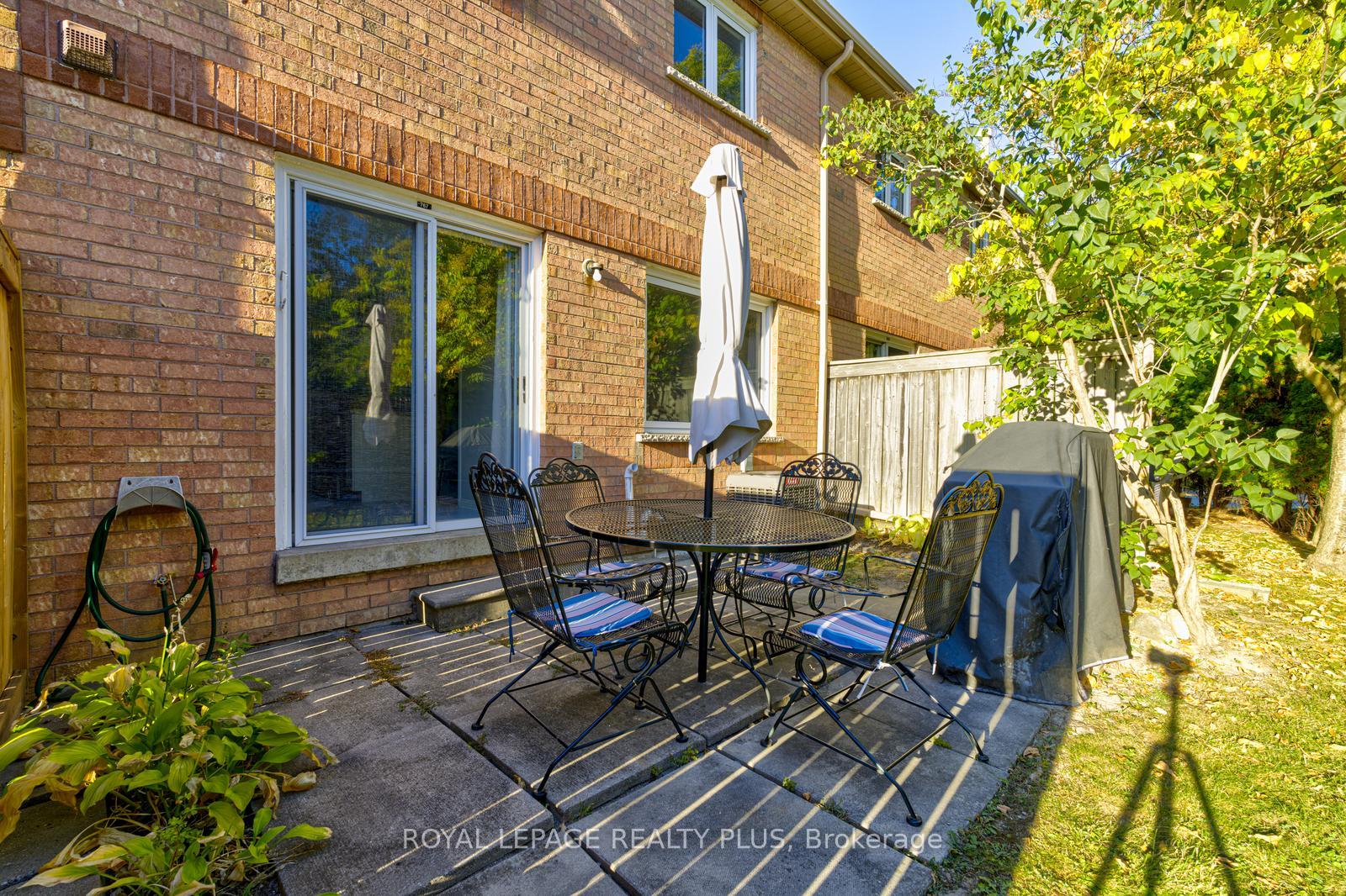 Photo 29 of 767 Playter Crescent, Newmarket, Armitage — HOMEH