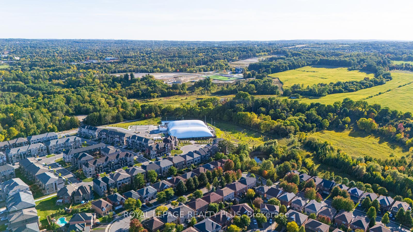 Photo 31 of 767 Playter Crescent, Newmarket, Armitage — HOMEH