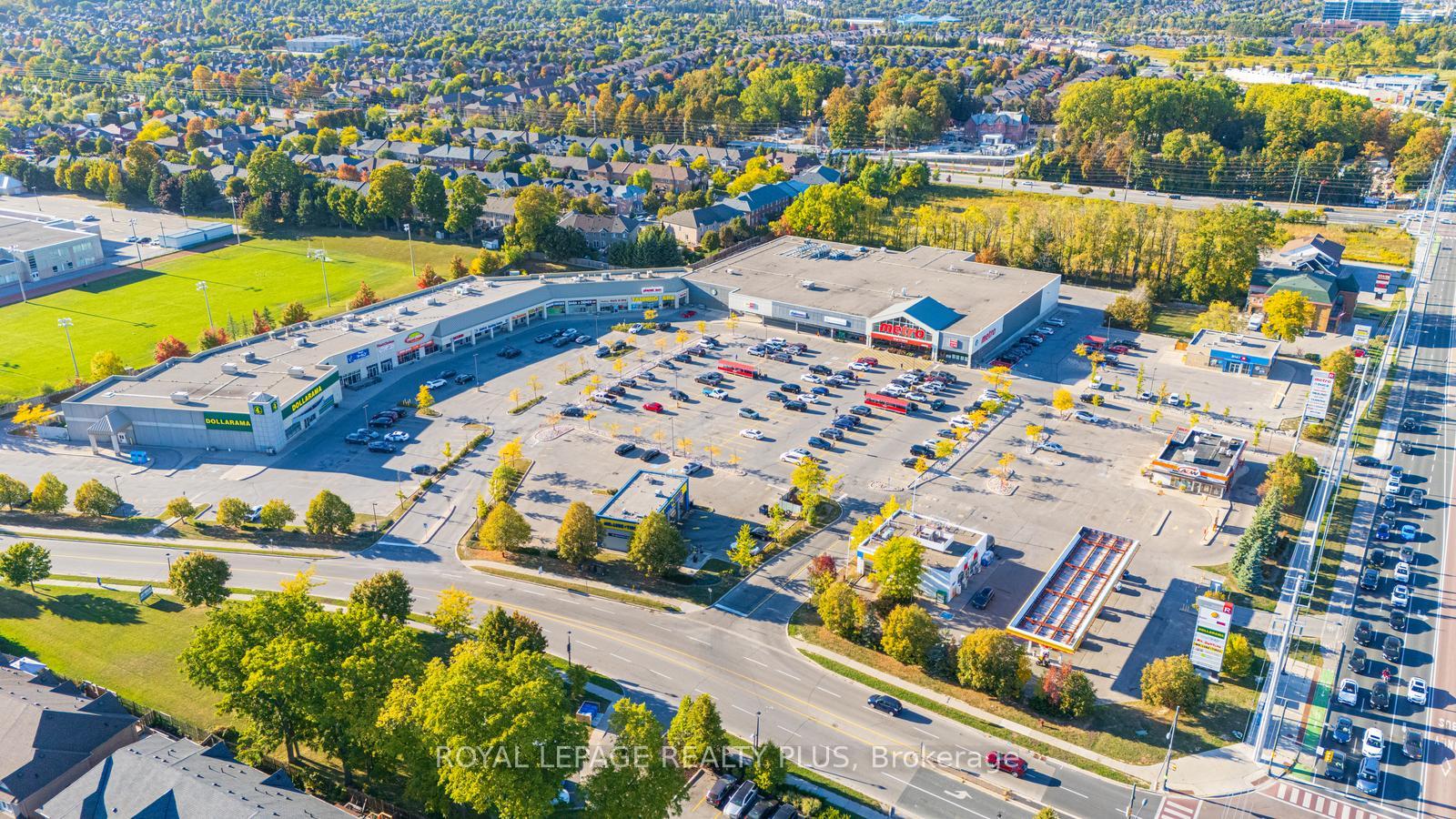 Photo 36 of 767 Playter Crescent, Newmarket, Armitage — HOMEH