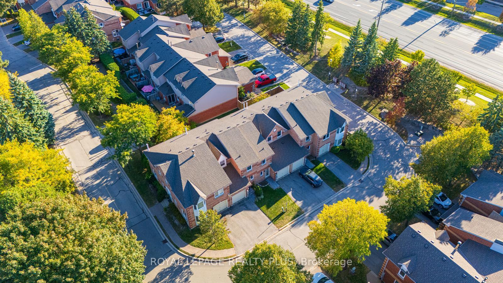 Photo 41 of 767 Playter Crescent, Newmarket, Armitage — HOMEH
