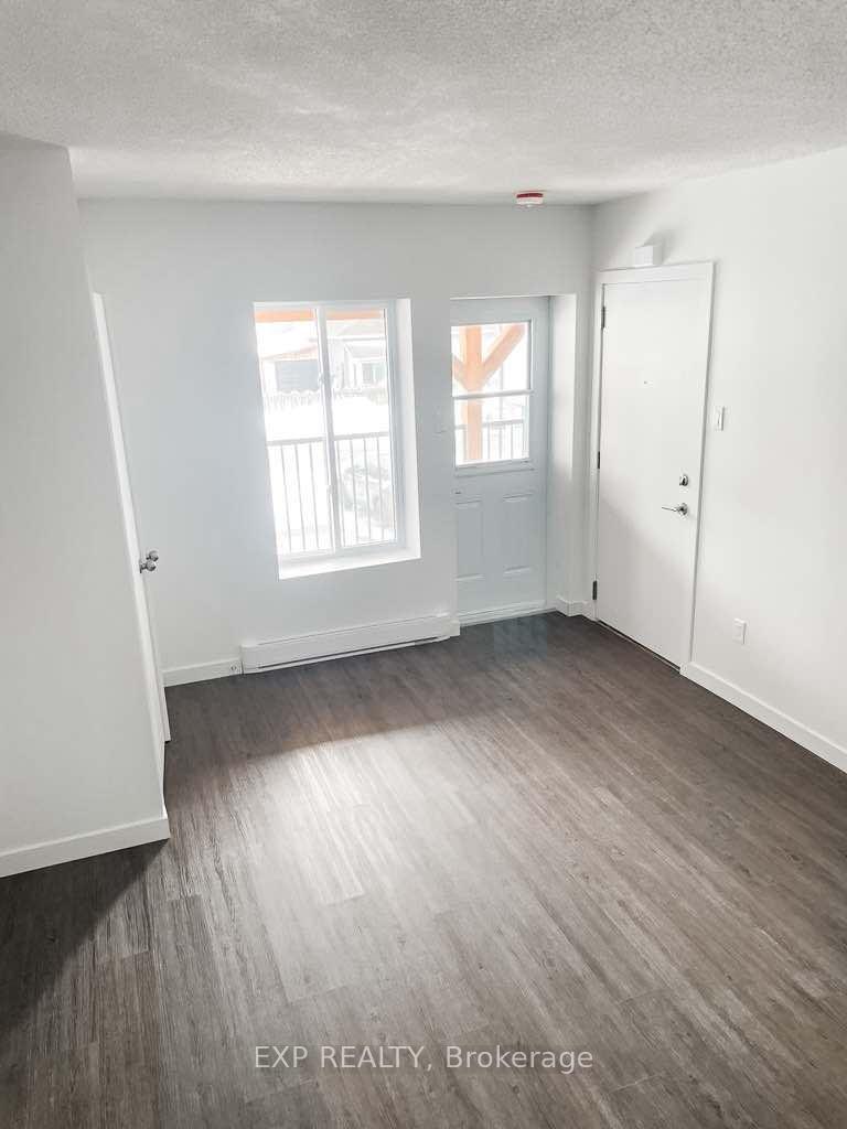 Photo 6 of Unit 204, 261 Longueuil Street, Champlain, L'Orignal — HOMEH
