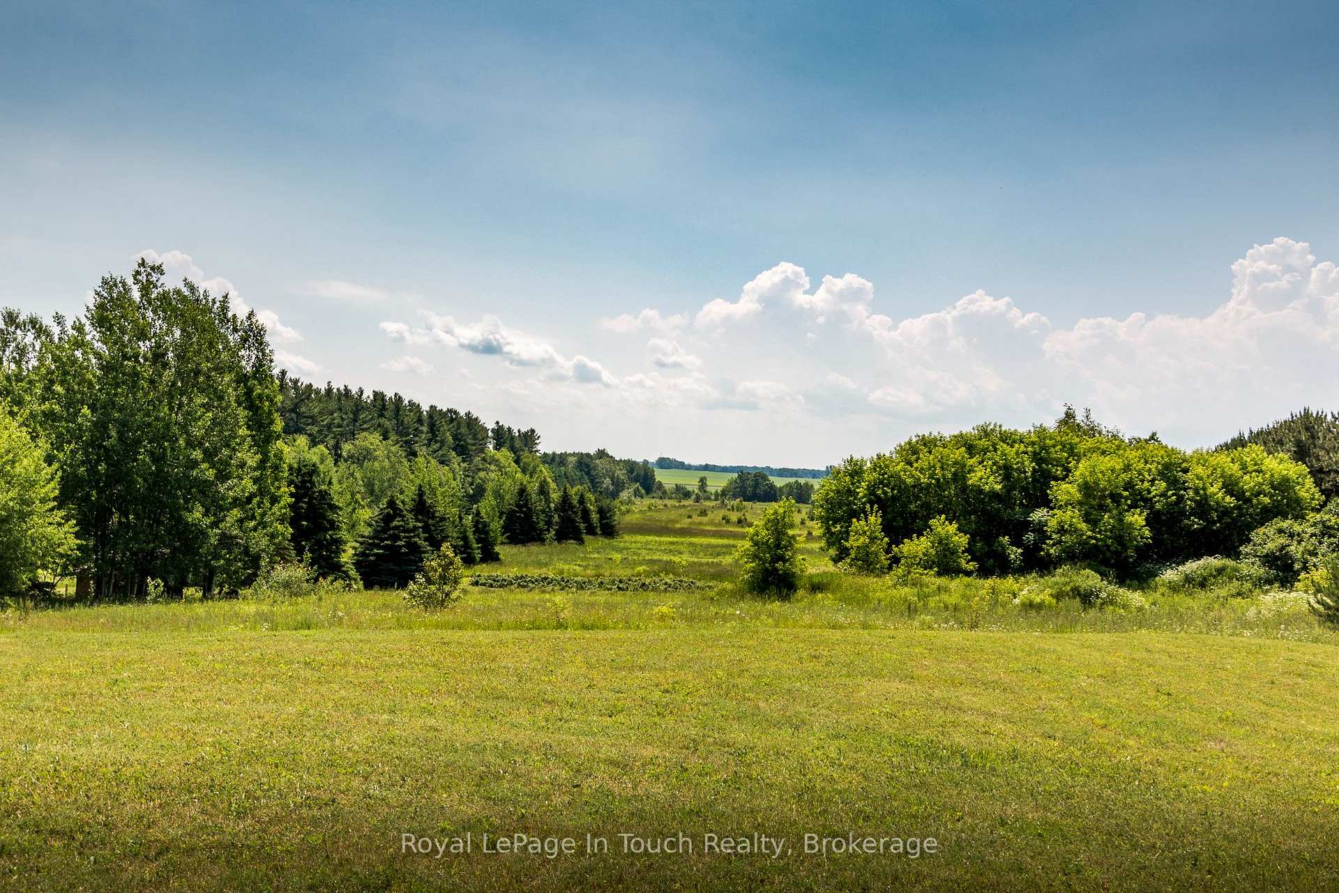 Photo 22 of Unit 104, 333 Lafontaine Road W, Tiny, Rural Tiny — HOMEH