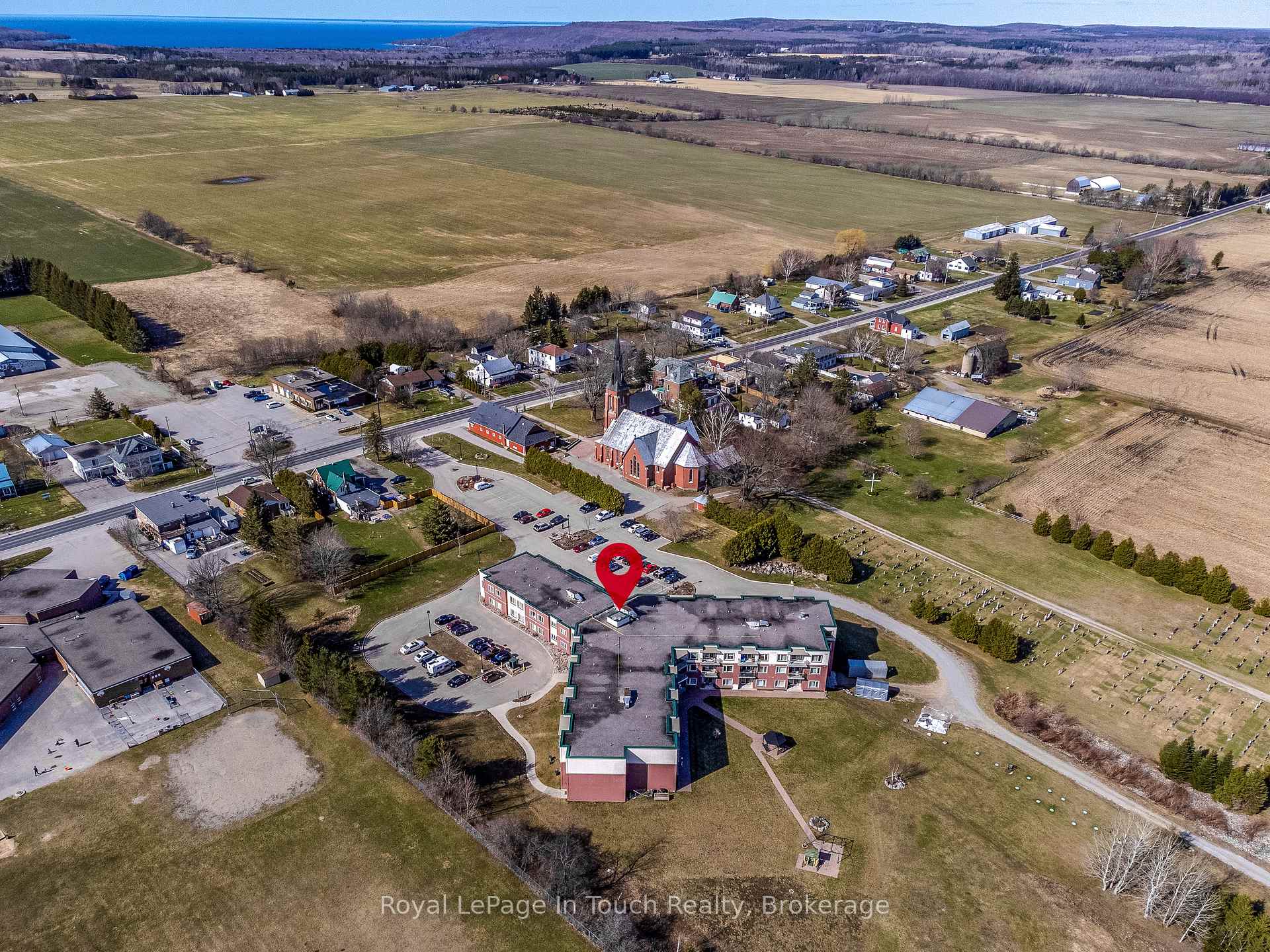 Photo 30 of Unit 104, 333 Lafontaine Road W, Tiny, Rural Tiny — HOMEH