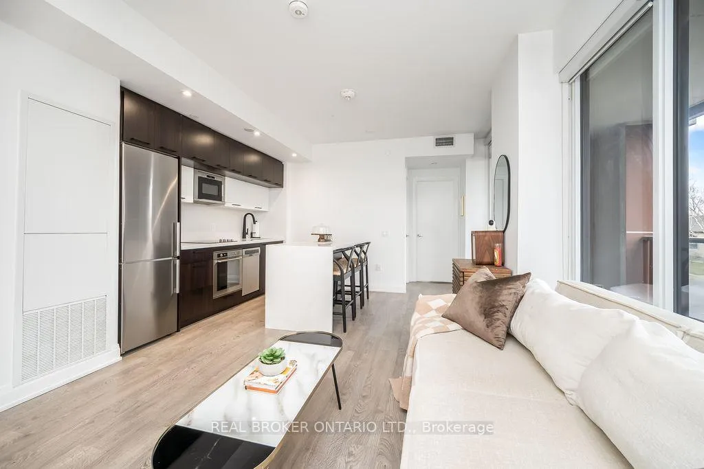 Photo 13 of Unit 237, 4800 Highway 7, Vaughan, East Woodbridge — HOMEH