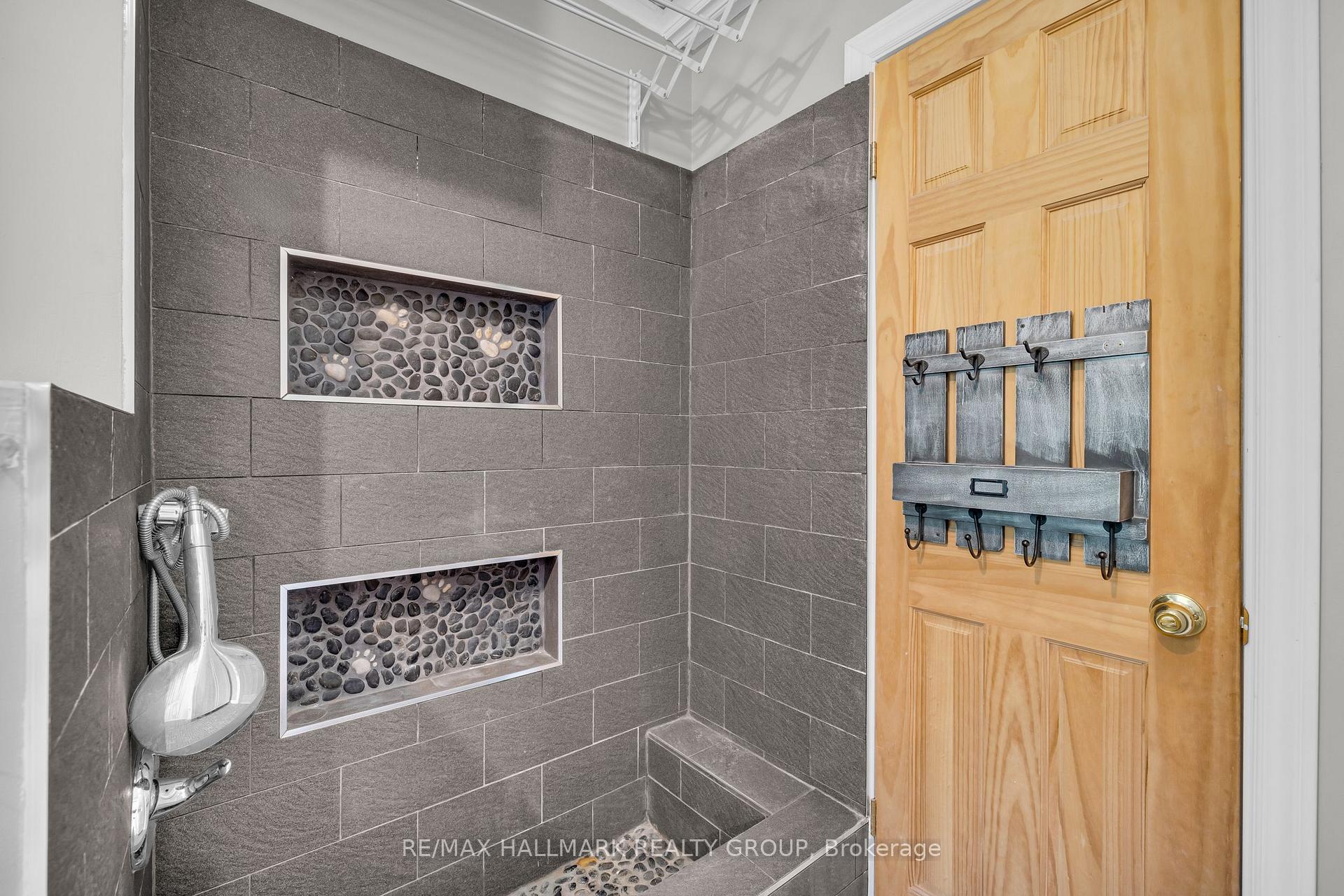 Photo 30 of 2860 Barlow Crescent, Ottawa, Dunrobin Shores — HOMEH