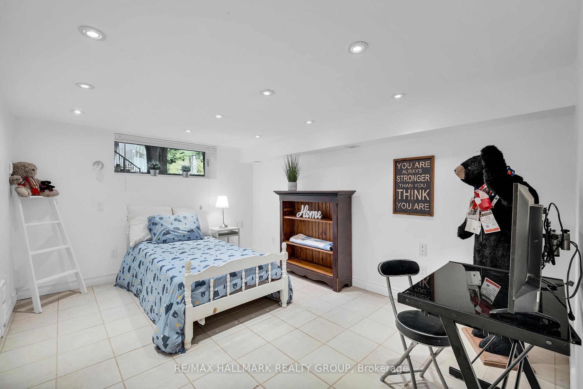 Photo 32 of 2860 Barlow Crescent, Ottawa, Dunrobin Shores — HOMEH
