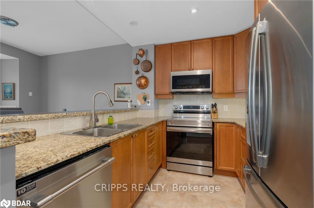 Photo 11 of Unit 508, 6 Toronto Street, Barrie, City Centre — HOMEH