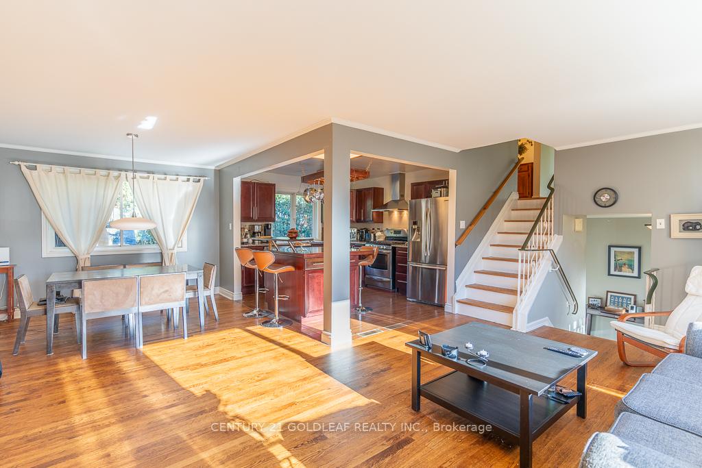 Photo 6 of 1497 Edgecliffe Avenue, Ottawa, Carlington — HOMEH