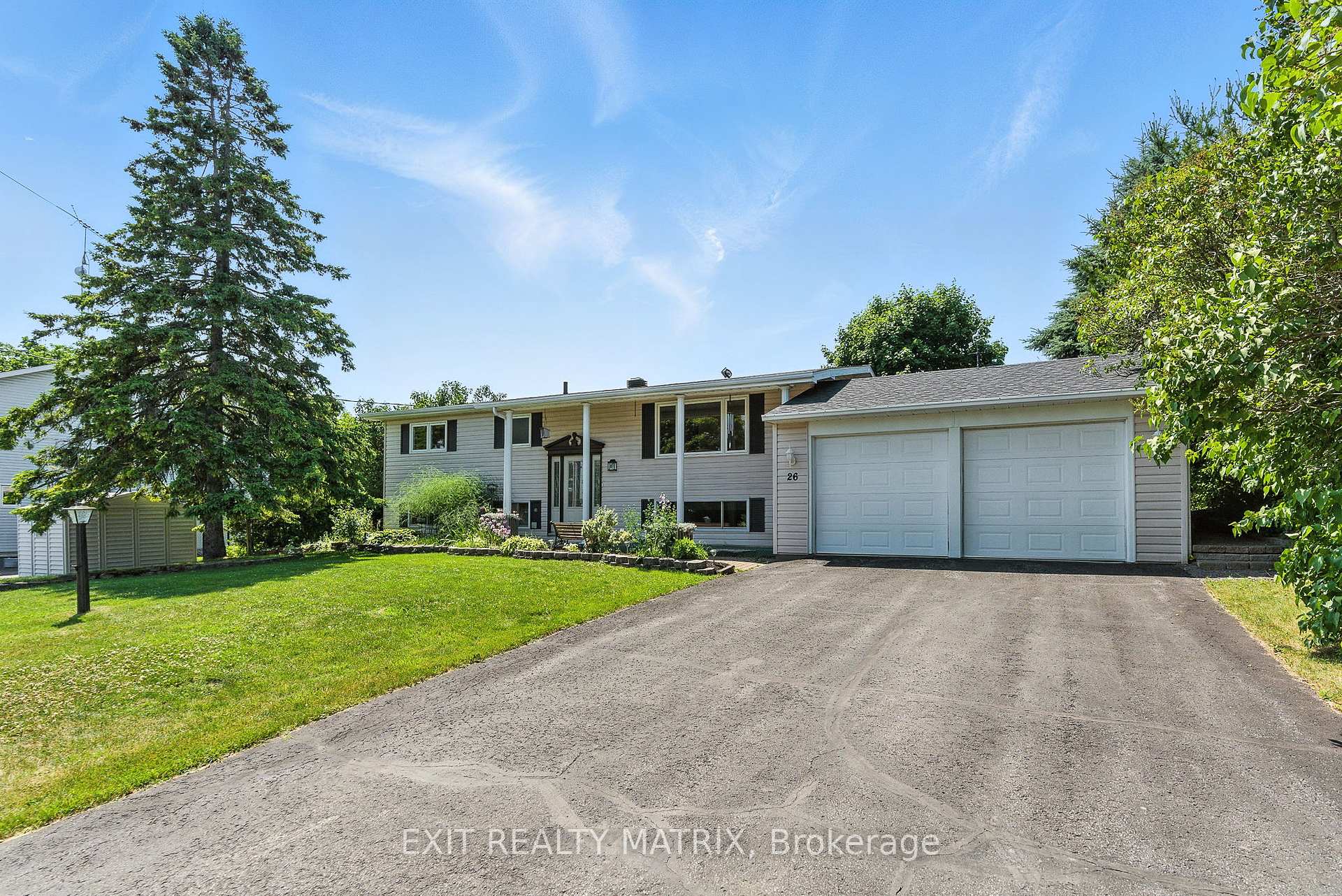 Photo 1 of 26 Farmers Avenue, Champlain, Vankleek Hill — HOMEH