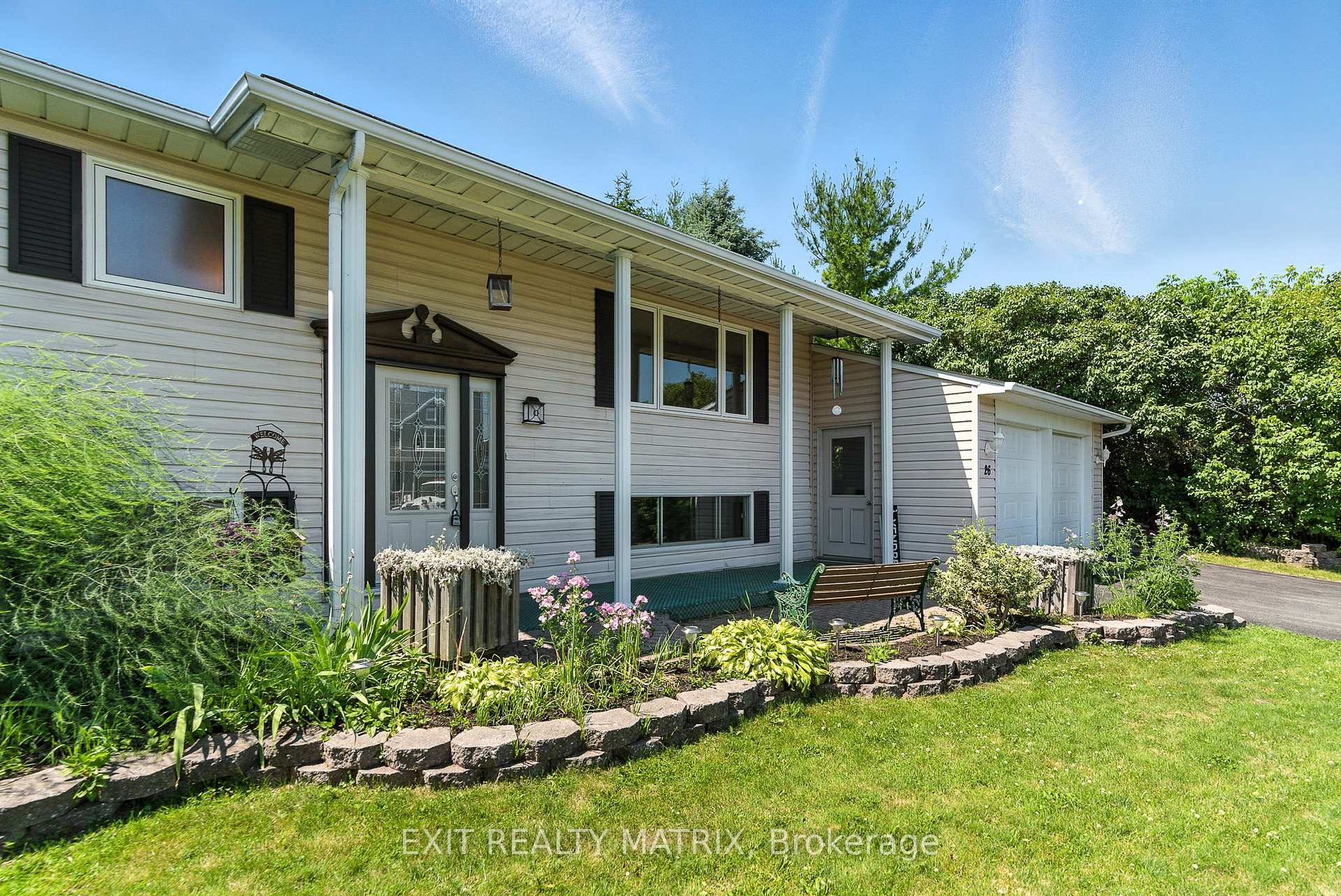 Photo 2 of 26 Farmers Avenue, Champlain, Vankleek Hill — HOMEH