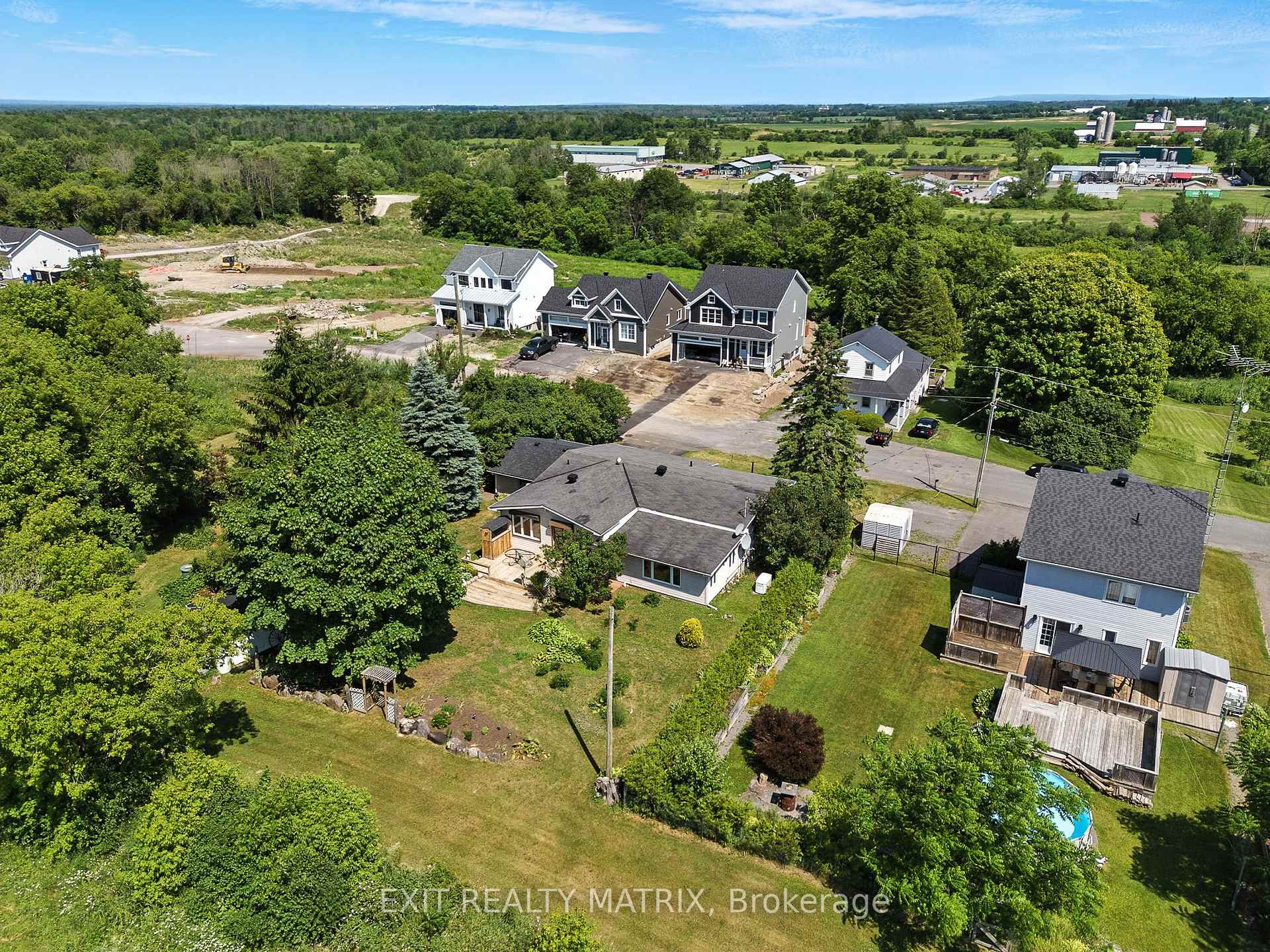 Photo 7 of 26 Farmers Avenue, Champlain, Vankleek Hill — HOMEH