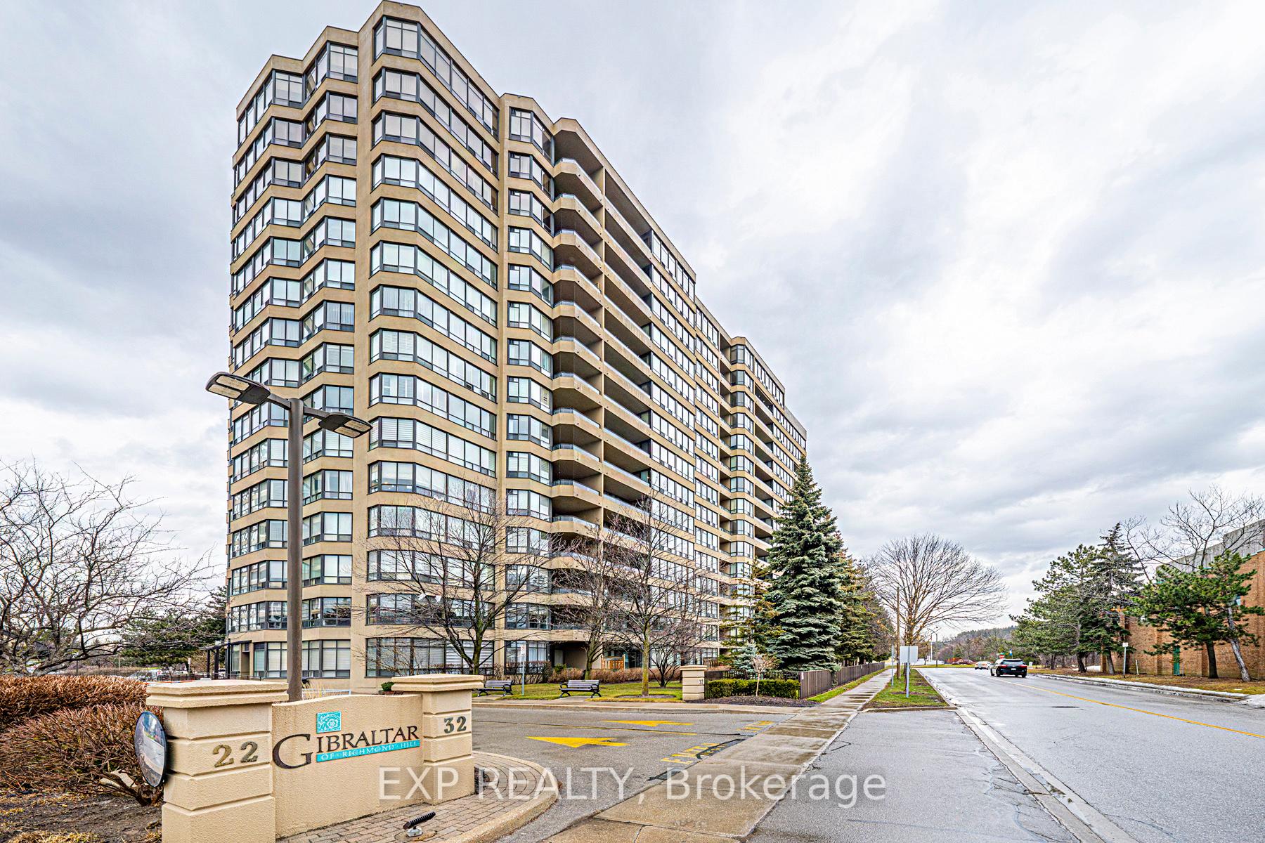 Photo 1 of Unit 521, 32 Clarissa Drive, Richmond Hill, Harding — HOMEH
