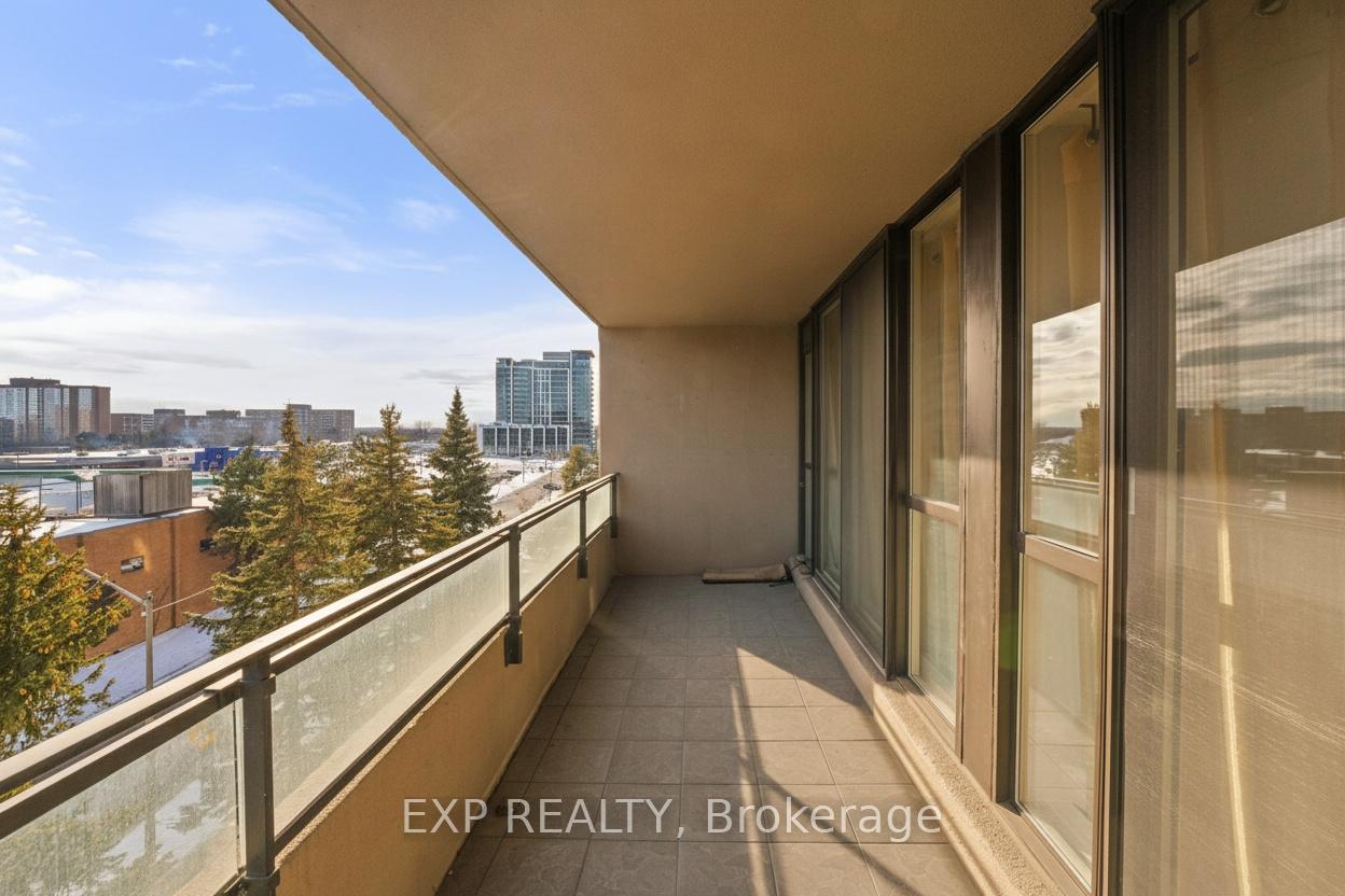 Photo 22 of Unit 521, 32 Clarissa Drive, Richmond Hill, Harding — HOMEH