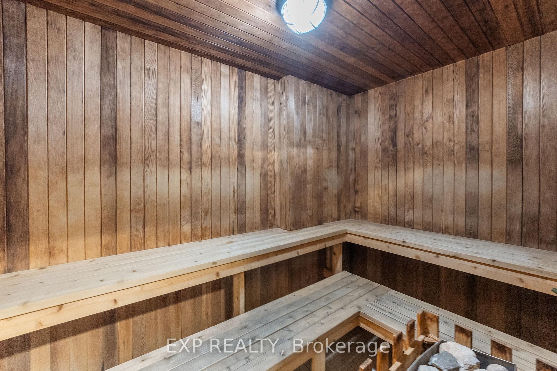 Photo 27 of Unit 521, 32 Clarissa Drive, Richmond Hill, Harding — HOMEH
