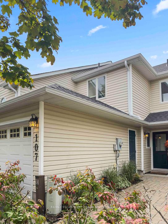 Photo 4 of 107 Ellen Lane, Collingwood — HOMEH