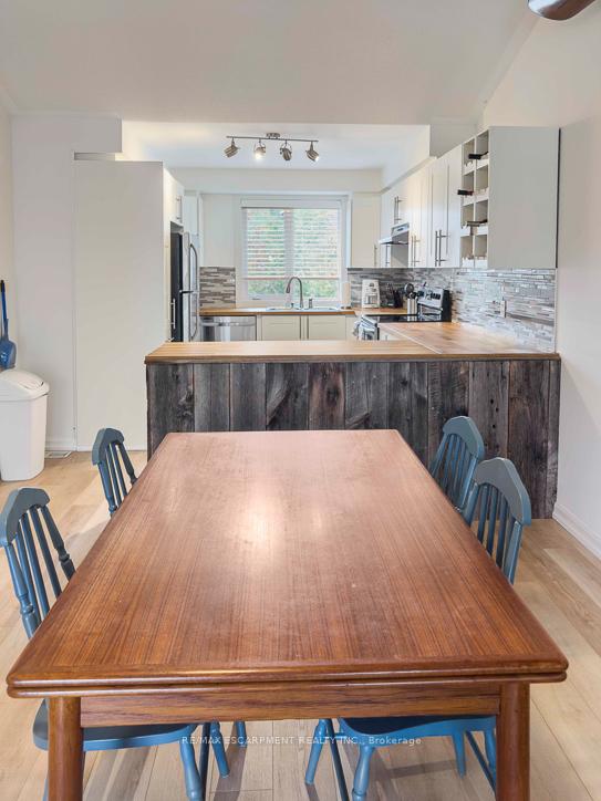 Photo 12 of 107 Ellen Lane, Collingwood — HOMEH