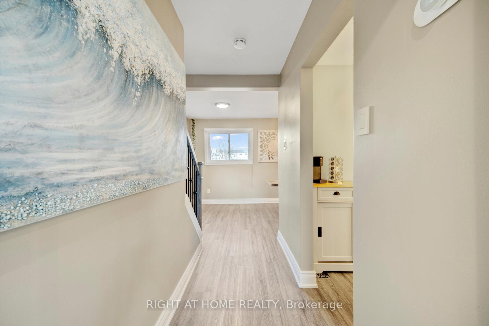 Photo 7 of Unit 3, 985 Limeridge Road E, Hamilton, Berrisfield — HOMEH